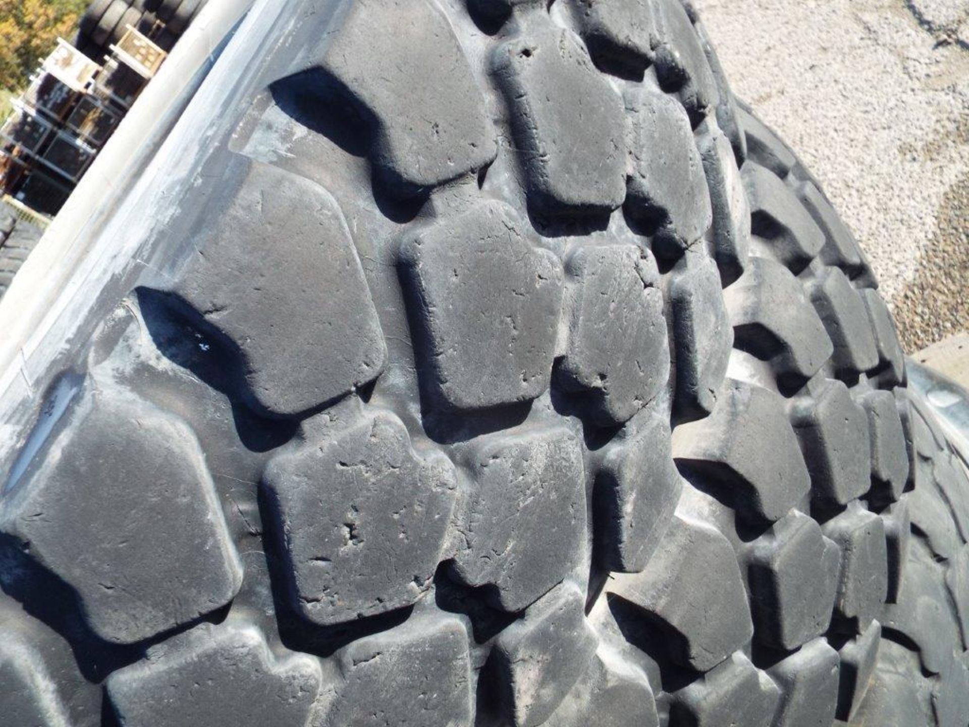 16 x Michelin XZL 365/85 R20 Tyres - Image 8 of 13