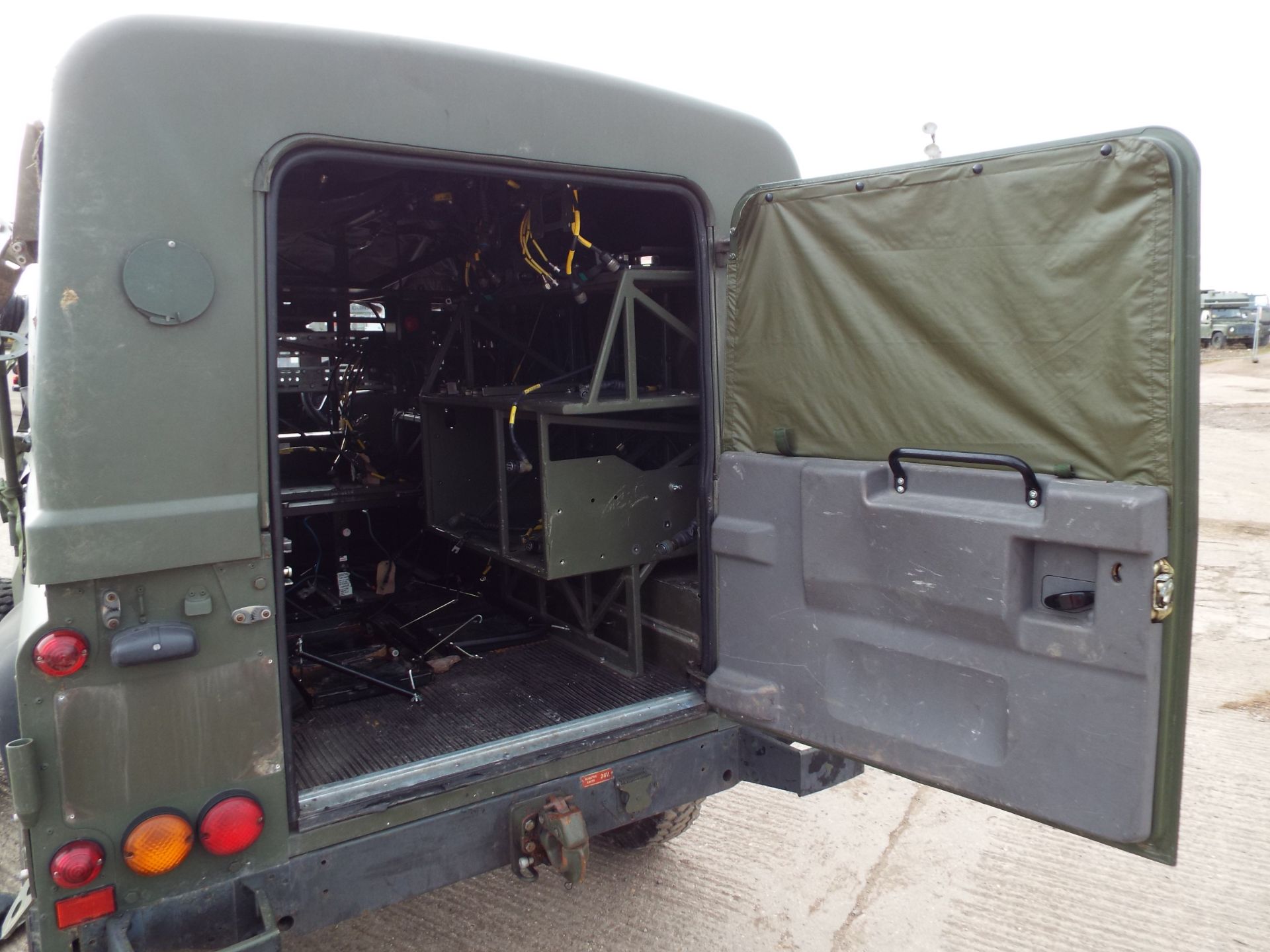 Military Specification Land Rover Wolf 110 Hard Top - Image 16 of 25