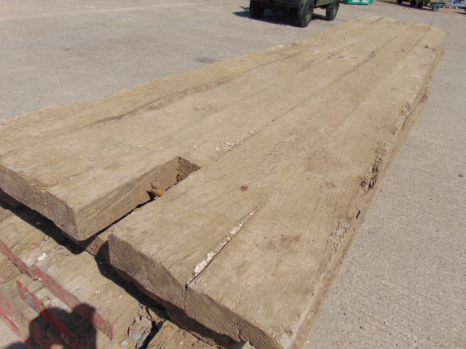 8 x 5m Hardwood Bog Mats for Excavators / Diggers etc - Image 5 of 8