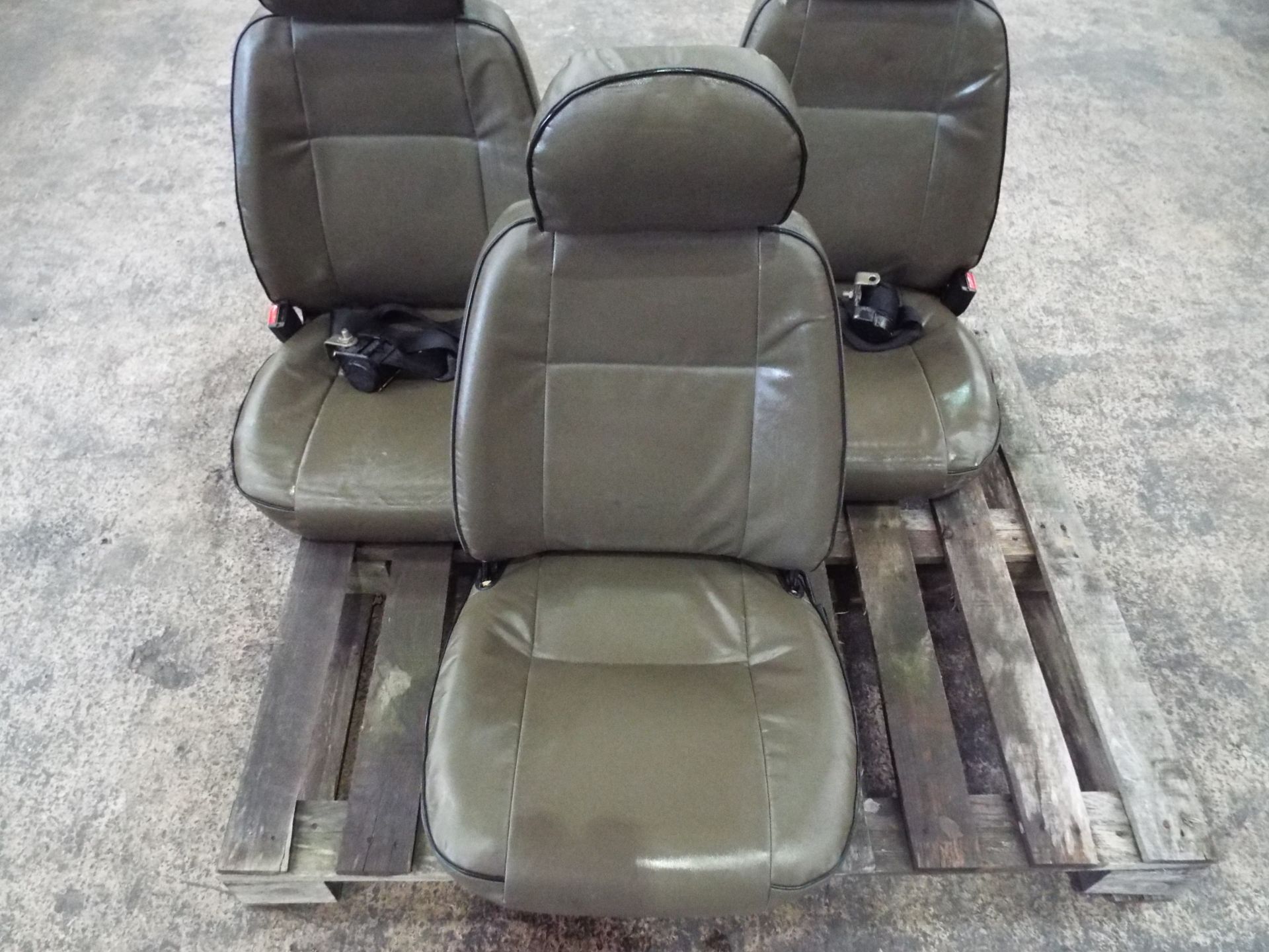3 x Vehicle Operators Seats - Image 2 of 5