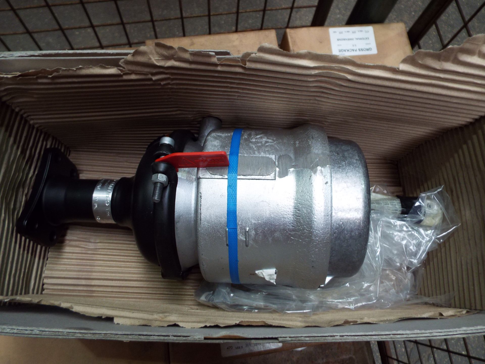 7 x DAF Brake Chamber Kits P/No 1236109 - Image 3 of 4