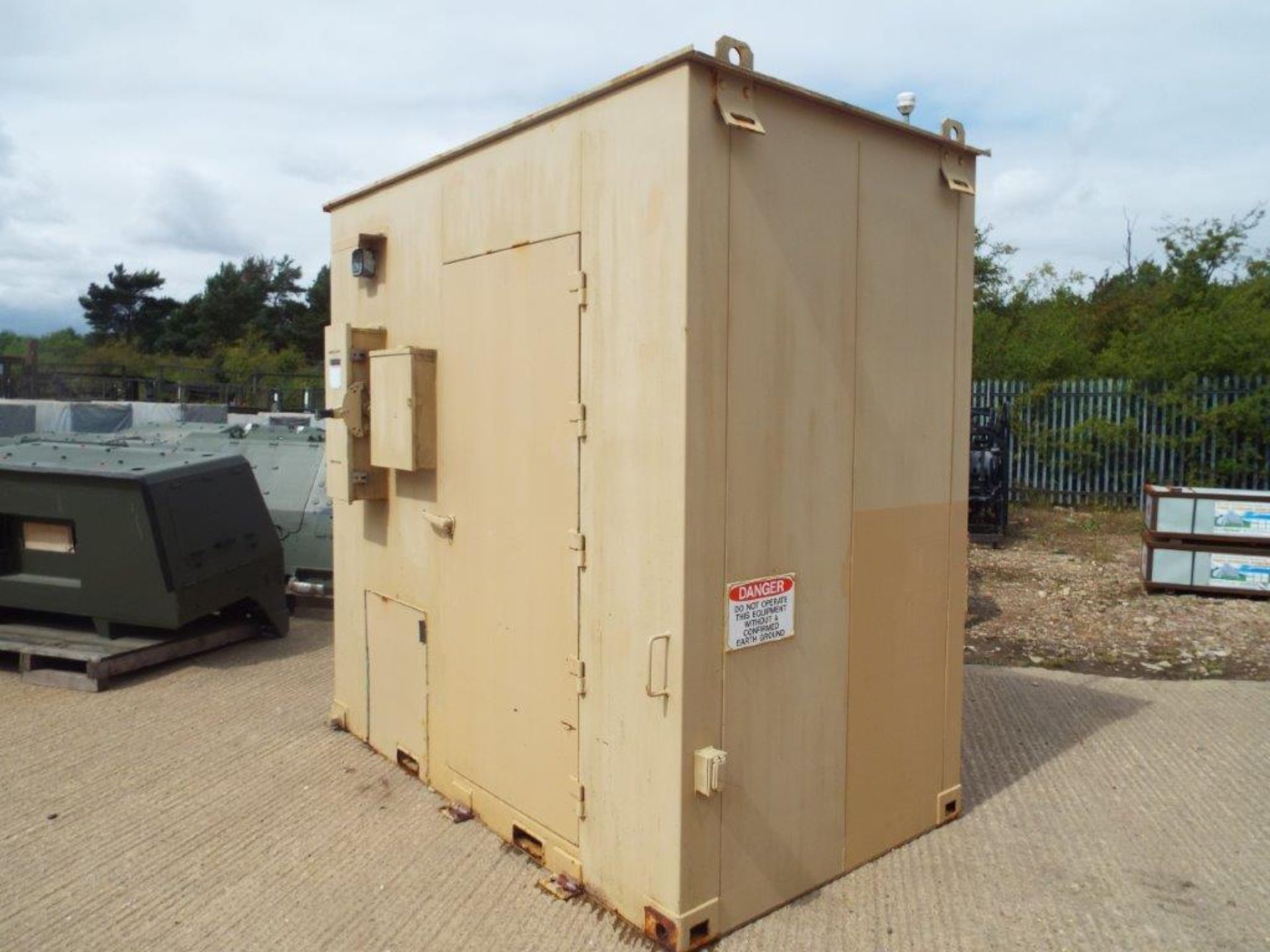 Heavy Duty Steel Portable Storage Unit C/W Twist Locks, Air Con, Electrics, Lights etc - Image 3 of 19