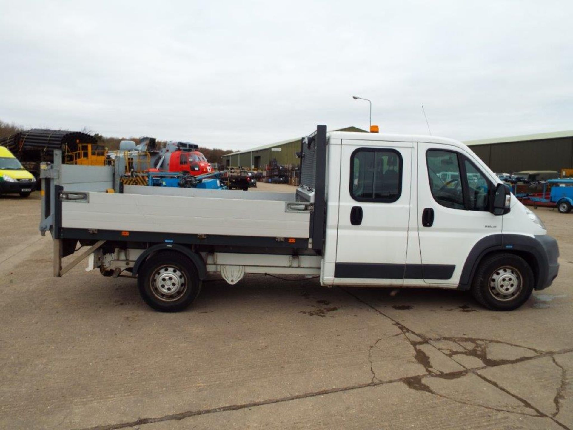 Citroen Relay 7 Seater Double Cab Dropside Pickup with 500kg Ratcliff Palfinger Tail Lift - Image 8 of 29