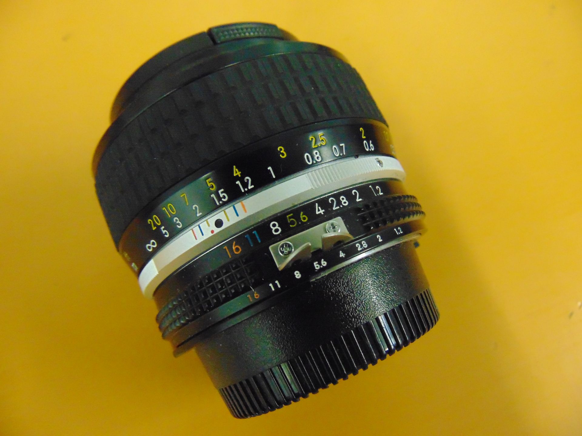 Nikon 50mm F1.2D AIS Nikkor Lense