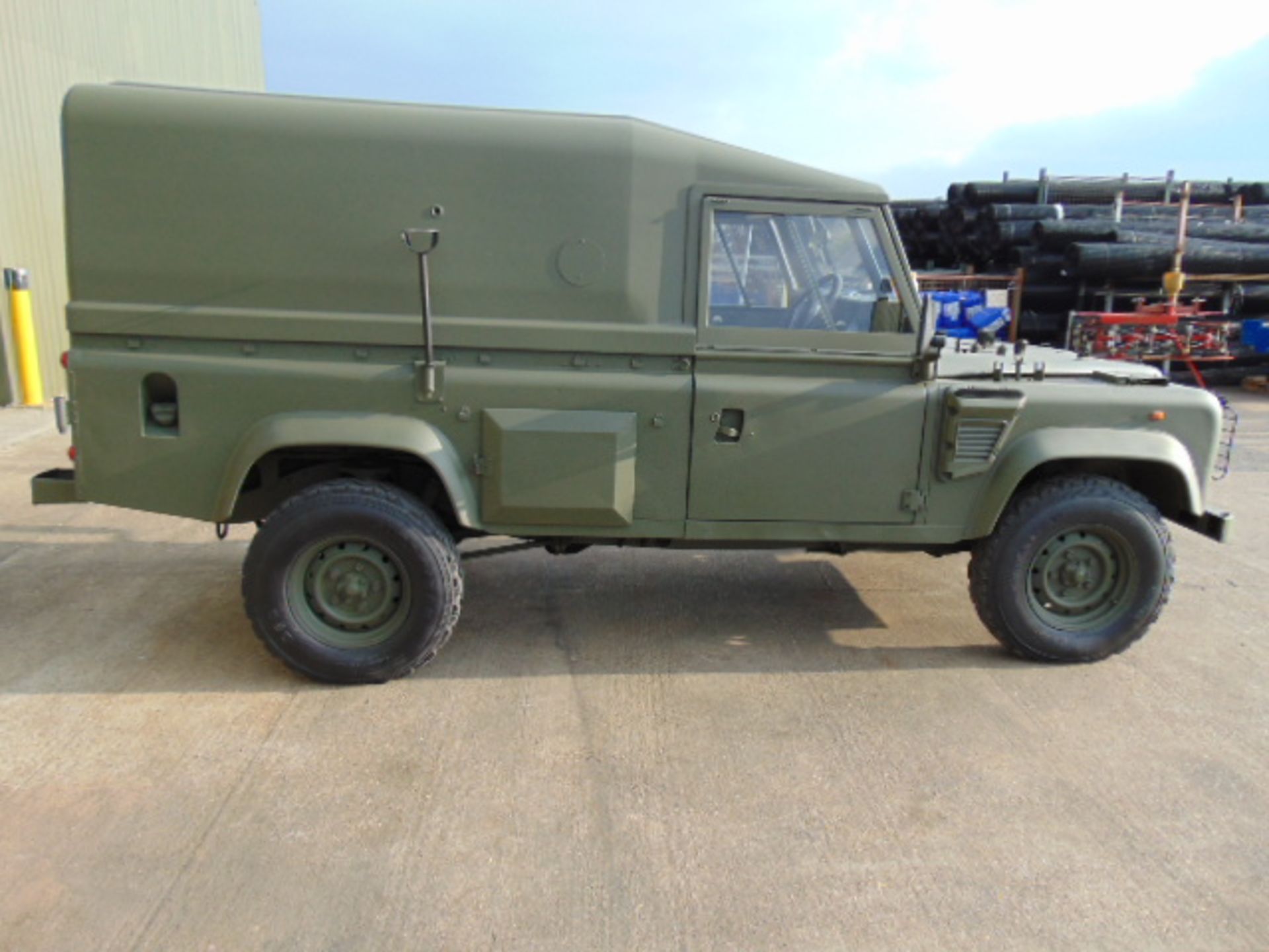 Military Specification Land Rover Wolf 110 Hard Top FFR - Bild 8 aus 21