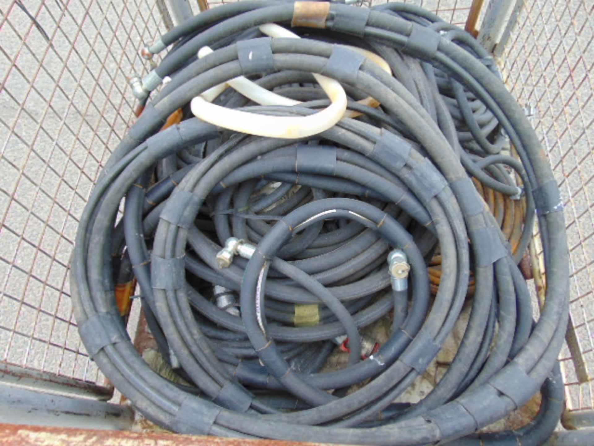 Stillage of Mixed Hydraulic Hoses - Image 2 of 5