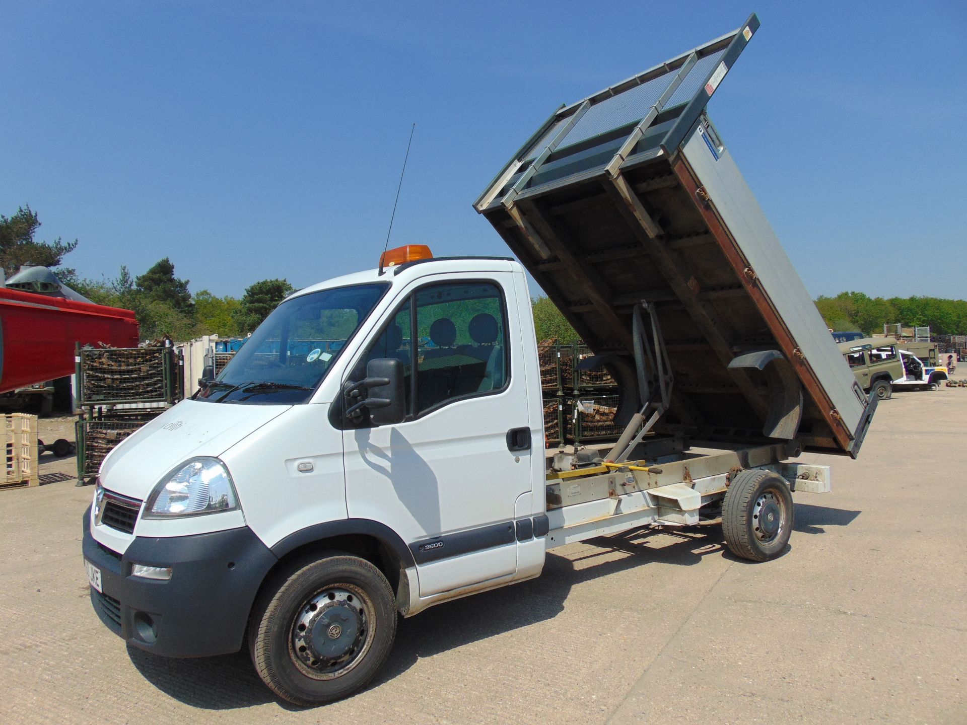 Vauxhall Movano 3500 2.5 CDTi MWB Flat Bed Tipper