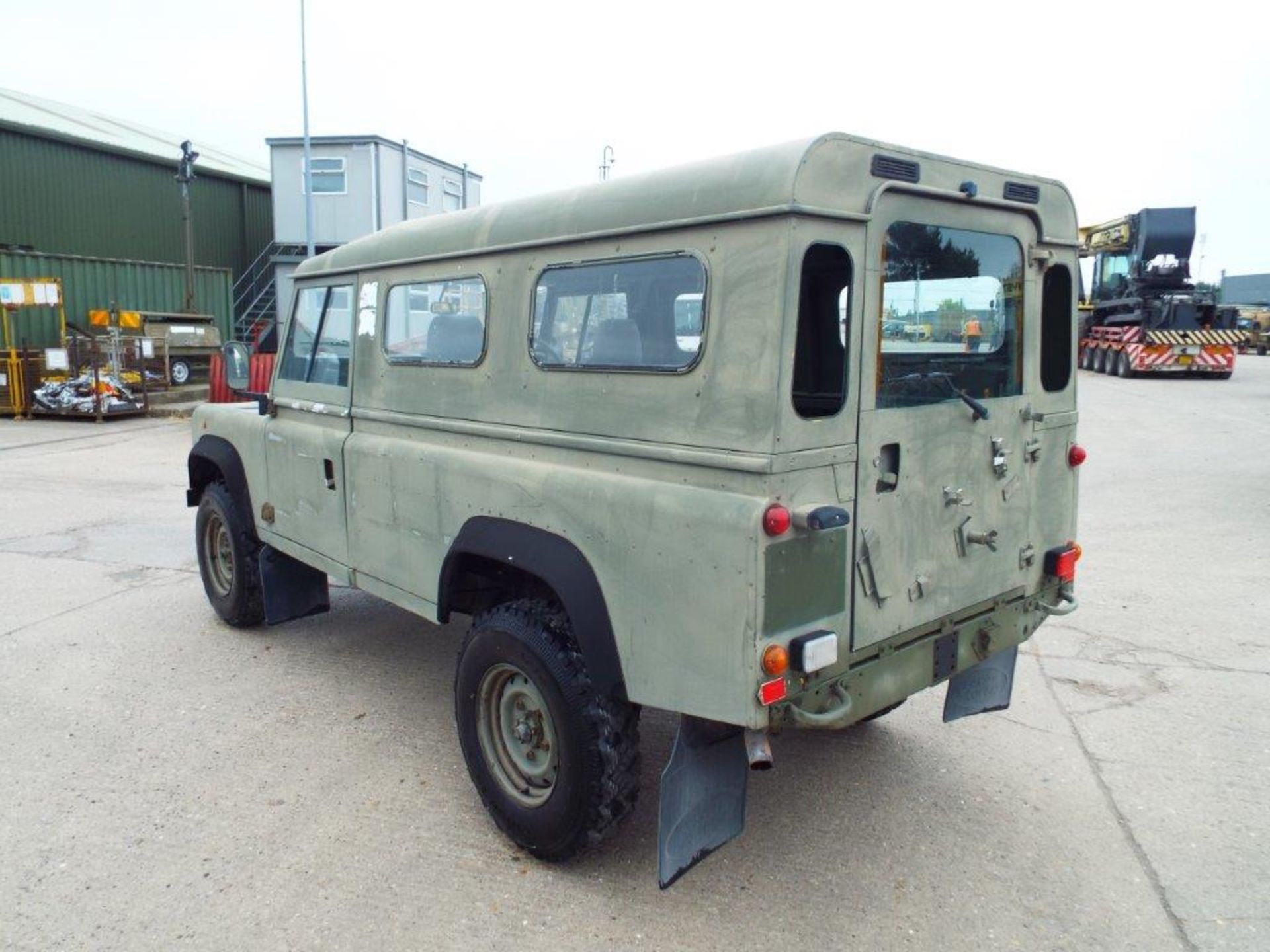 RAF Issue Land Rover Defender 110 300TDi Hard Top - Bild 5 aus 26