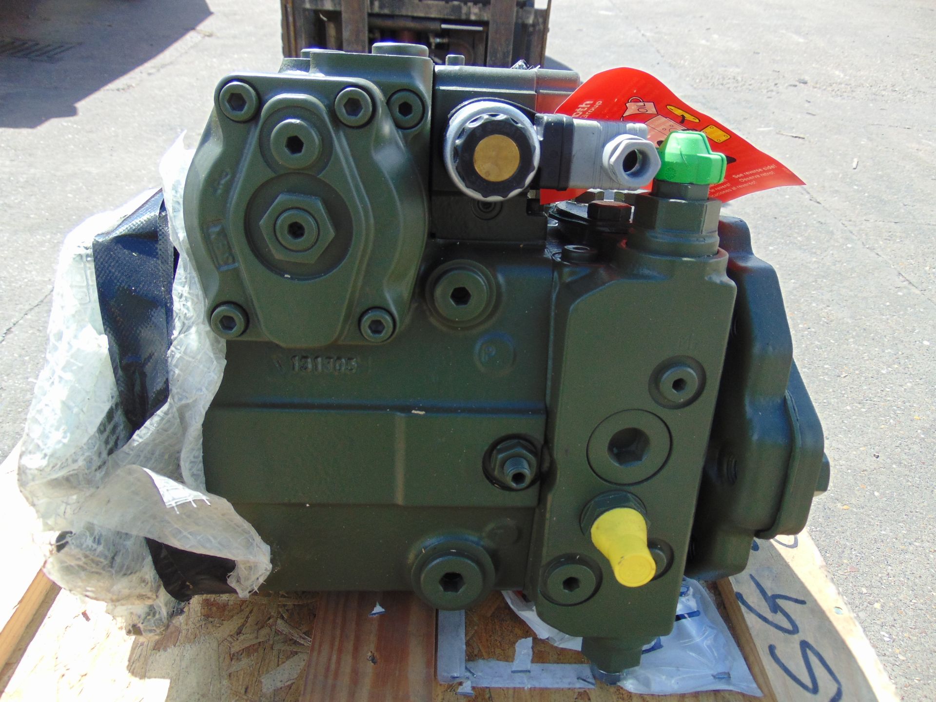 Bosch Rexroth Hydraulic Pump - Image 6 of 12