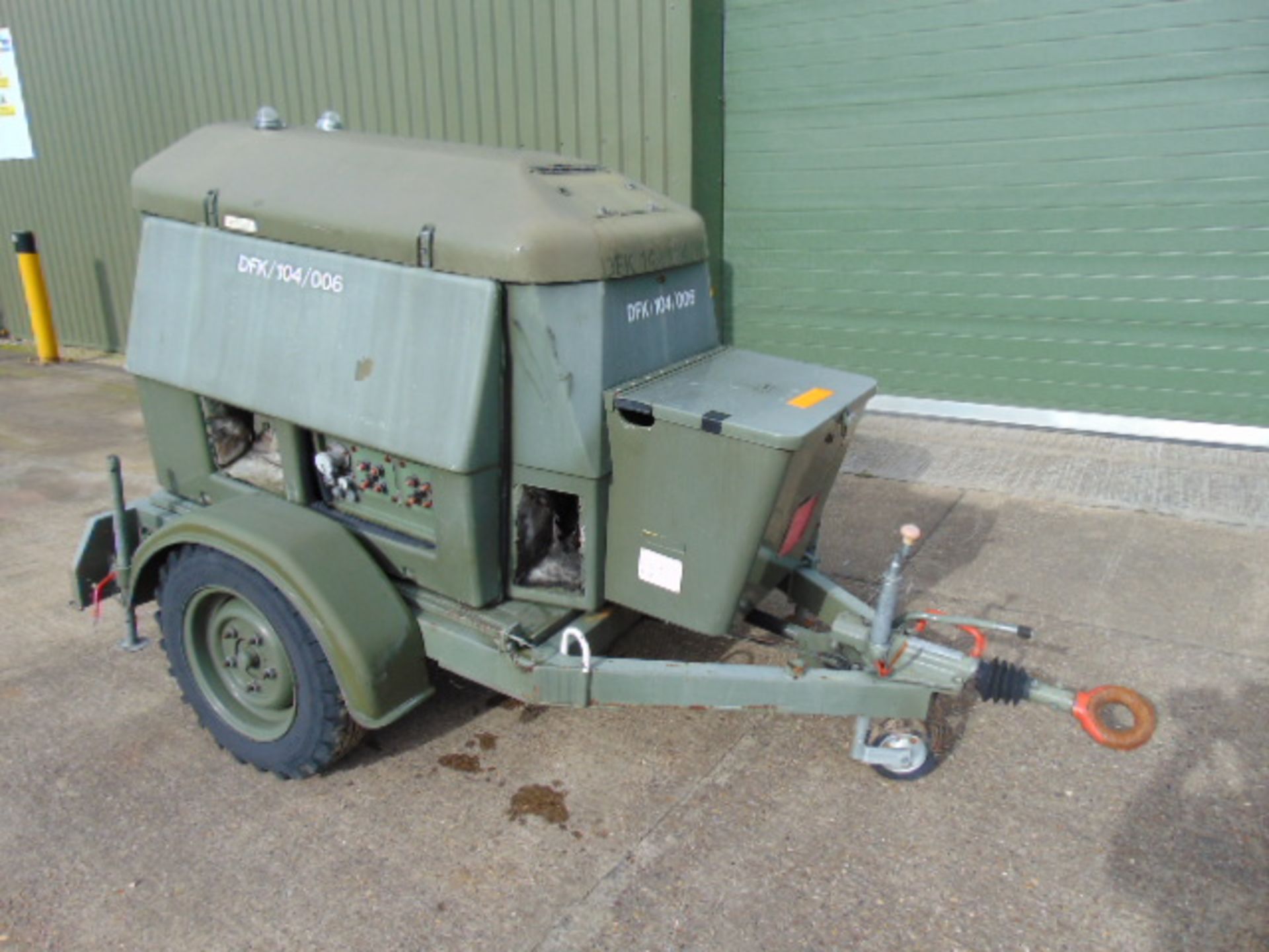 Ex Uk Royal Air Force Trailer Mounted 25 KVA Generator