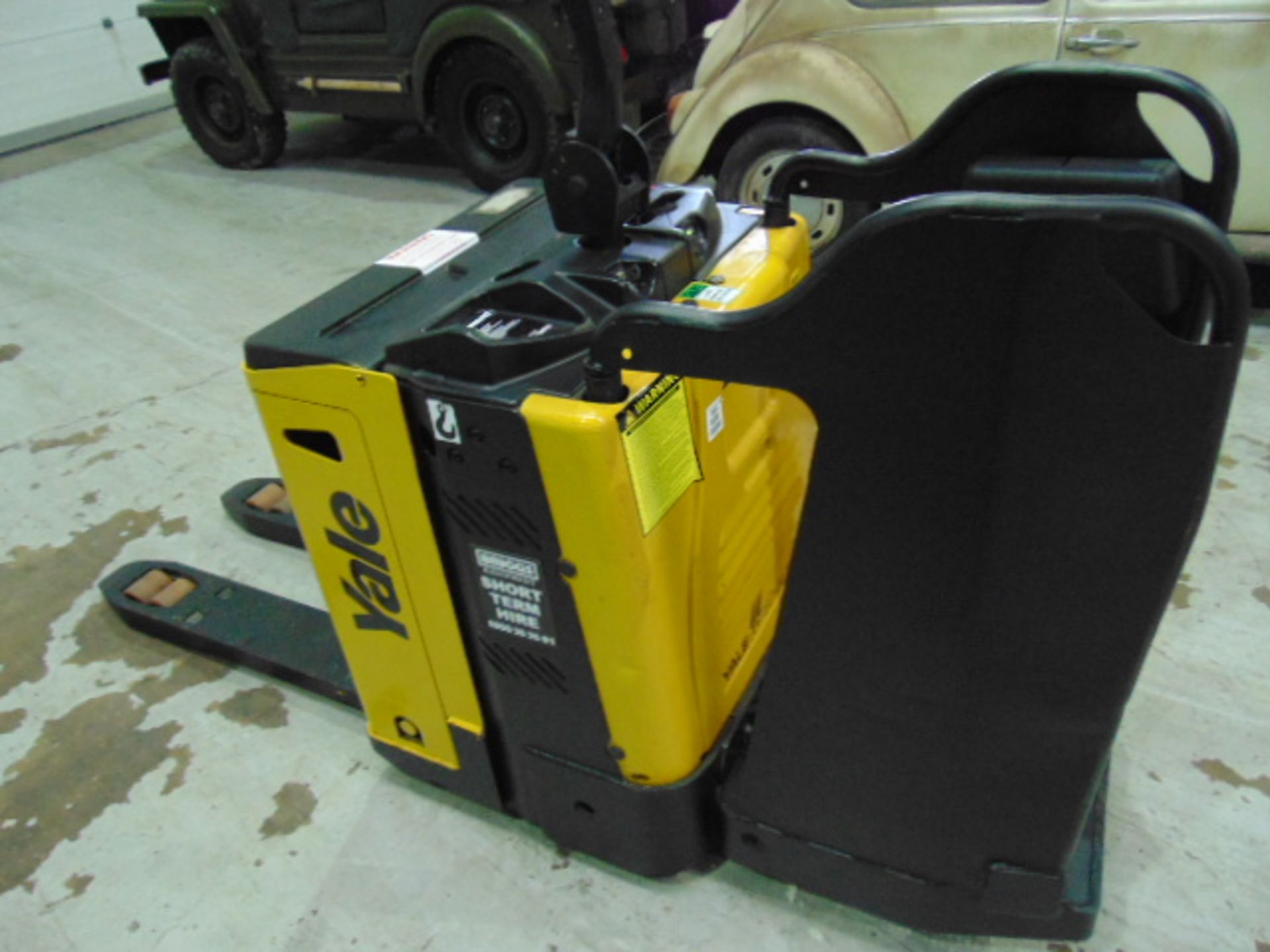 Yale MP20X FBW 2000Kg Self Propelled Electric Pallet Truck - Image 6 of 10