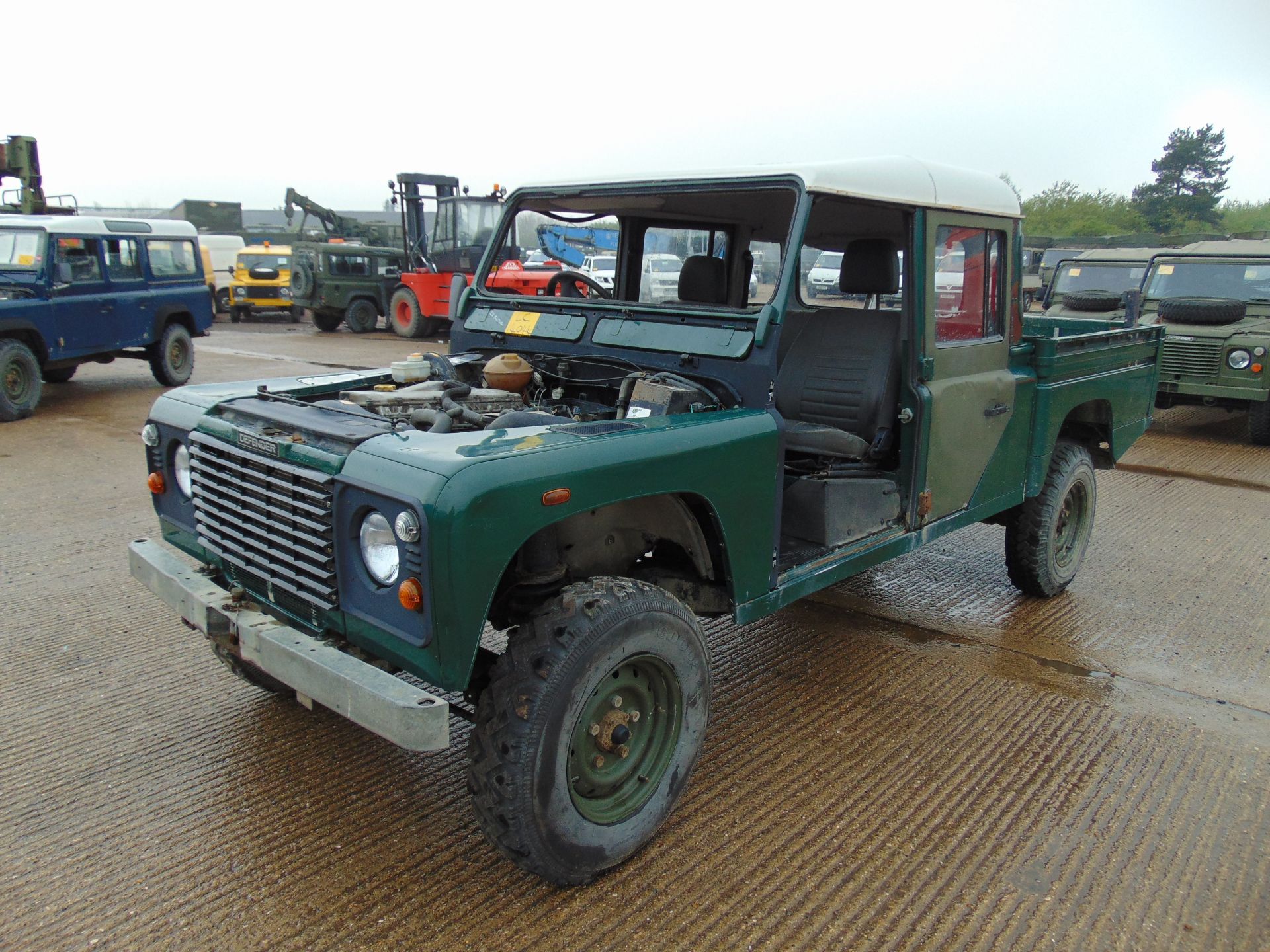 Land Rover Defender 130 TD5 Double Cab Pick Up - Image 3 of 22