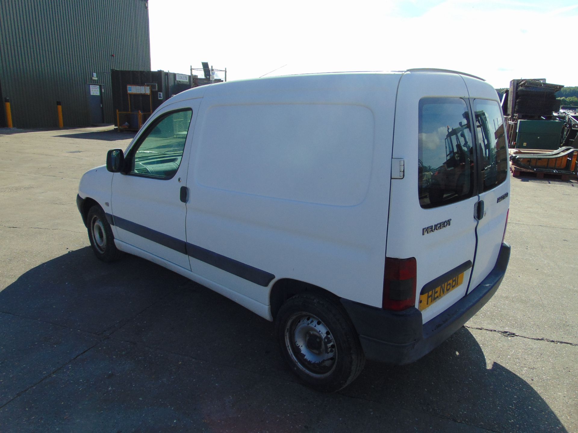 Peugeot Partner Van - Image 5 of 19