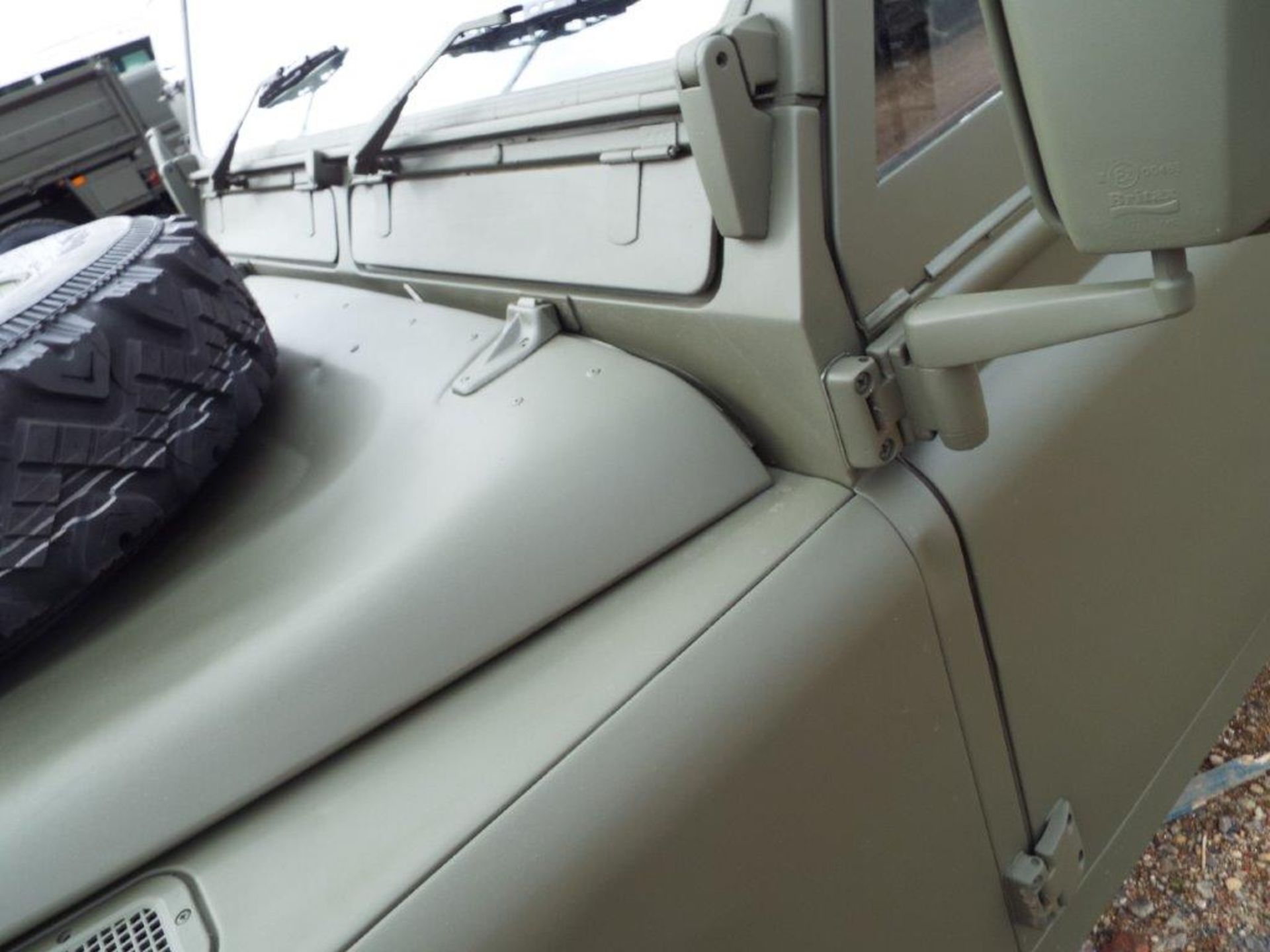 Land Rover Defender 110 Hard Top - R380 Gearbox - Image 10 of 24