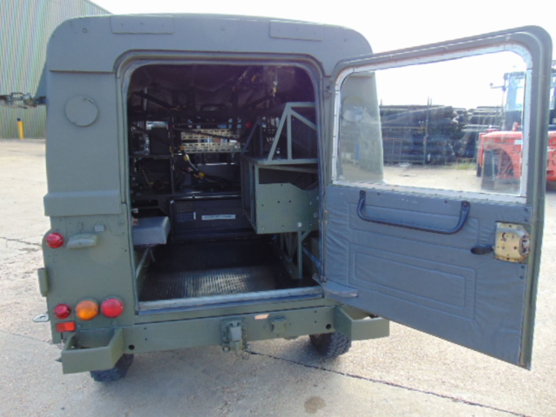 Military Specification Land Rover Wolf 110 Hard Top - Image 12 of 28