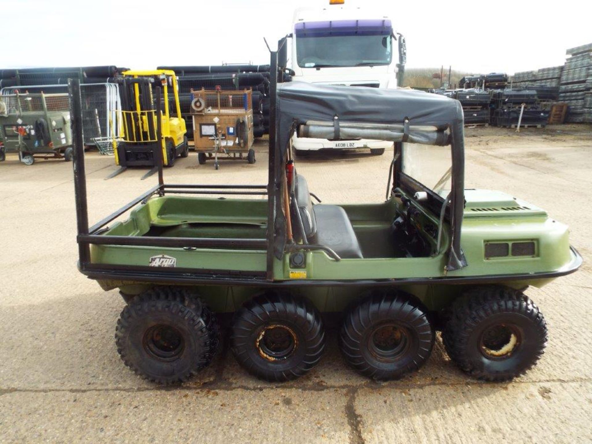 Argocat 8x8 Magnum Amphibious ATV with Canopy - Image 8 of 22