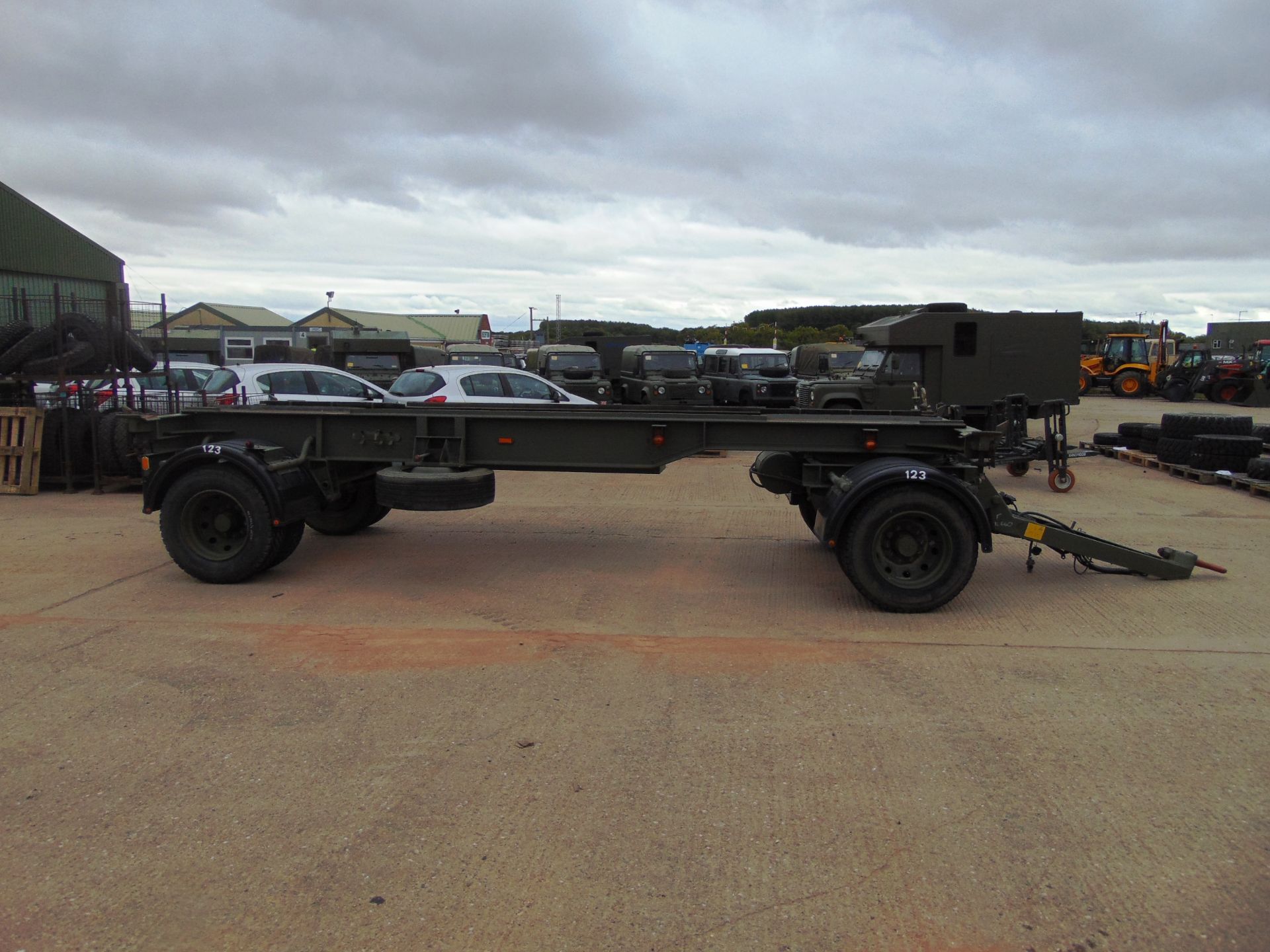 King DB 2 Axle 15 Tonne Skeletal drops/skip/container Trailer - Image 4 of 25