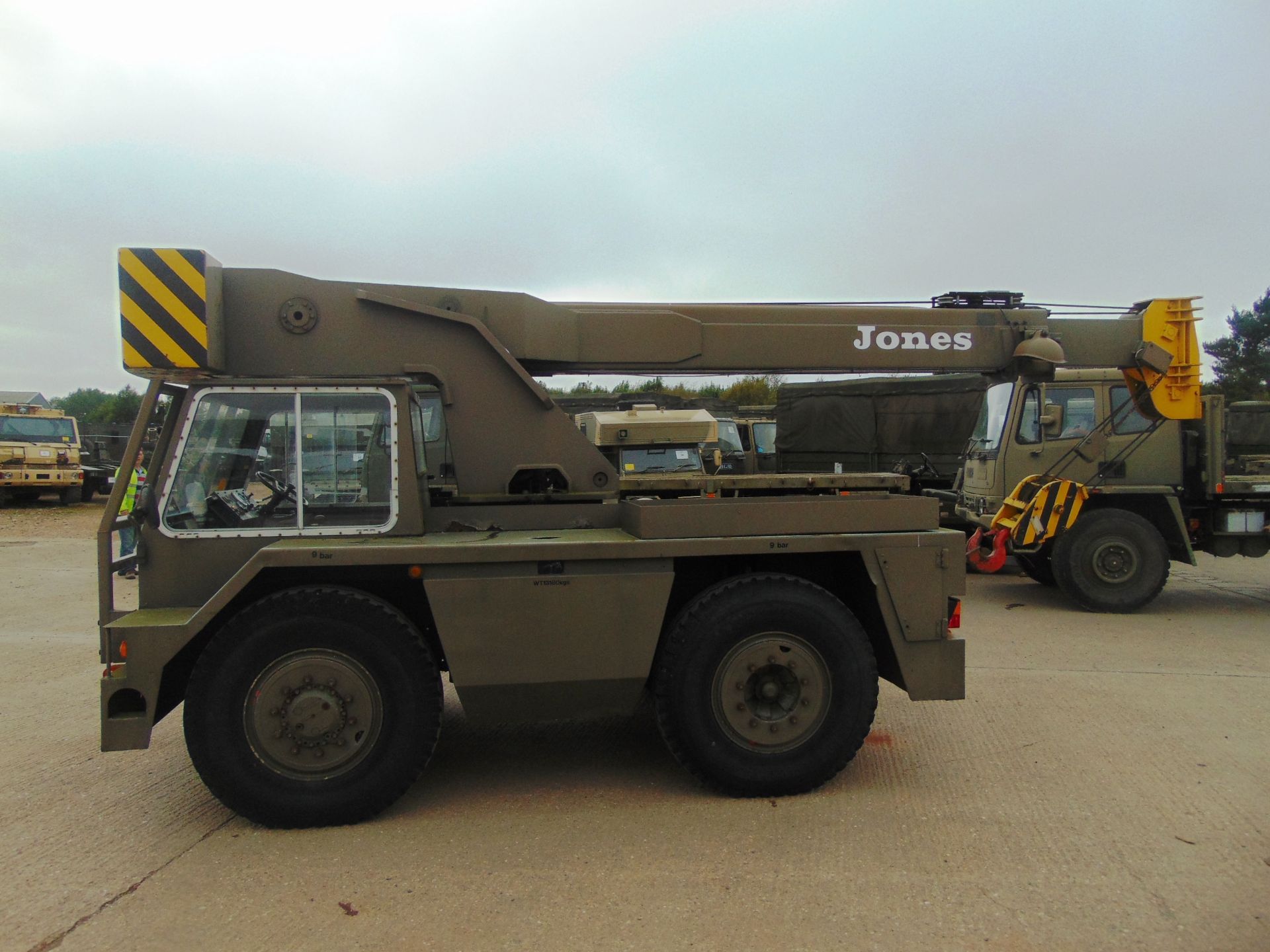 Jones IF 8M Mobile 7 Ton Crane - Image 8 of 34