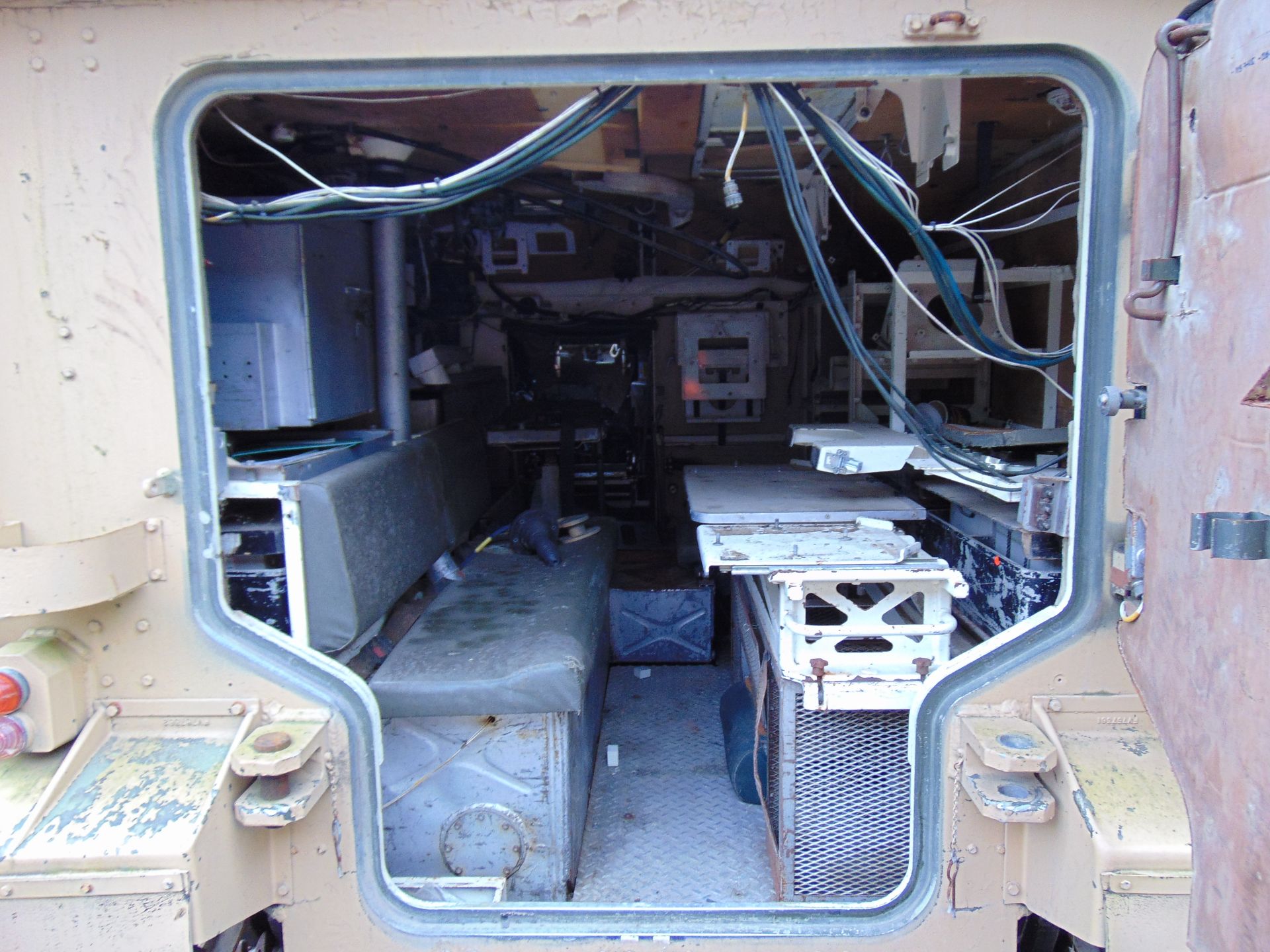 FV105 Sultan Armoured Personnel Carrier - Image 11 of 22