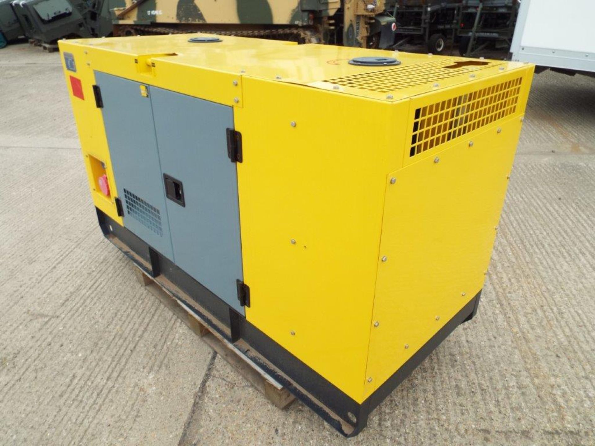 UNISSUED WITH TEST HOURS ONLY 30 KVA 3 Phase Silent Diesel Generator Set - Image 7 of 17