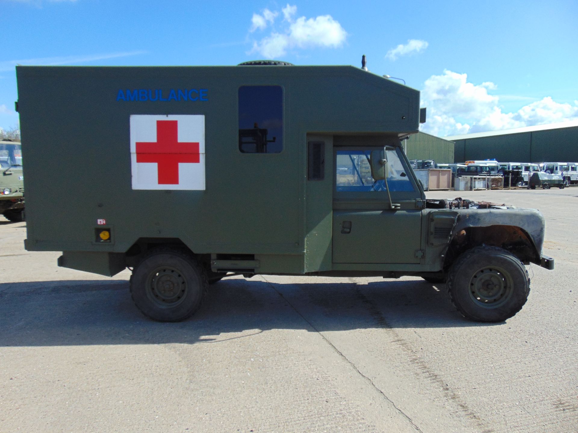 Military Specification Land Rover Wolf 130 ambulance. - Image 5 of 18