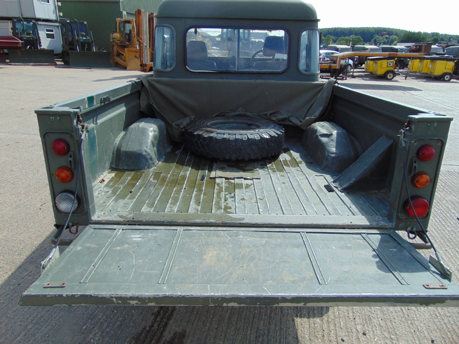 Land Rover Defender 130 TD5 Double Cab Pick Up - Image 20 of 23