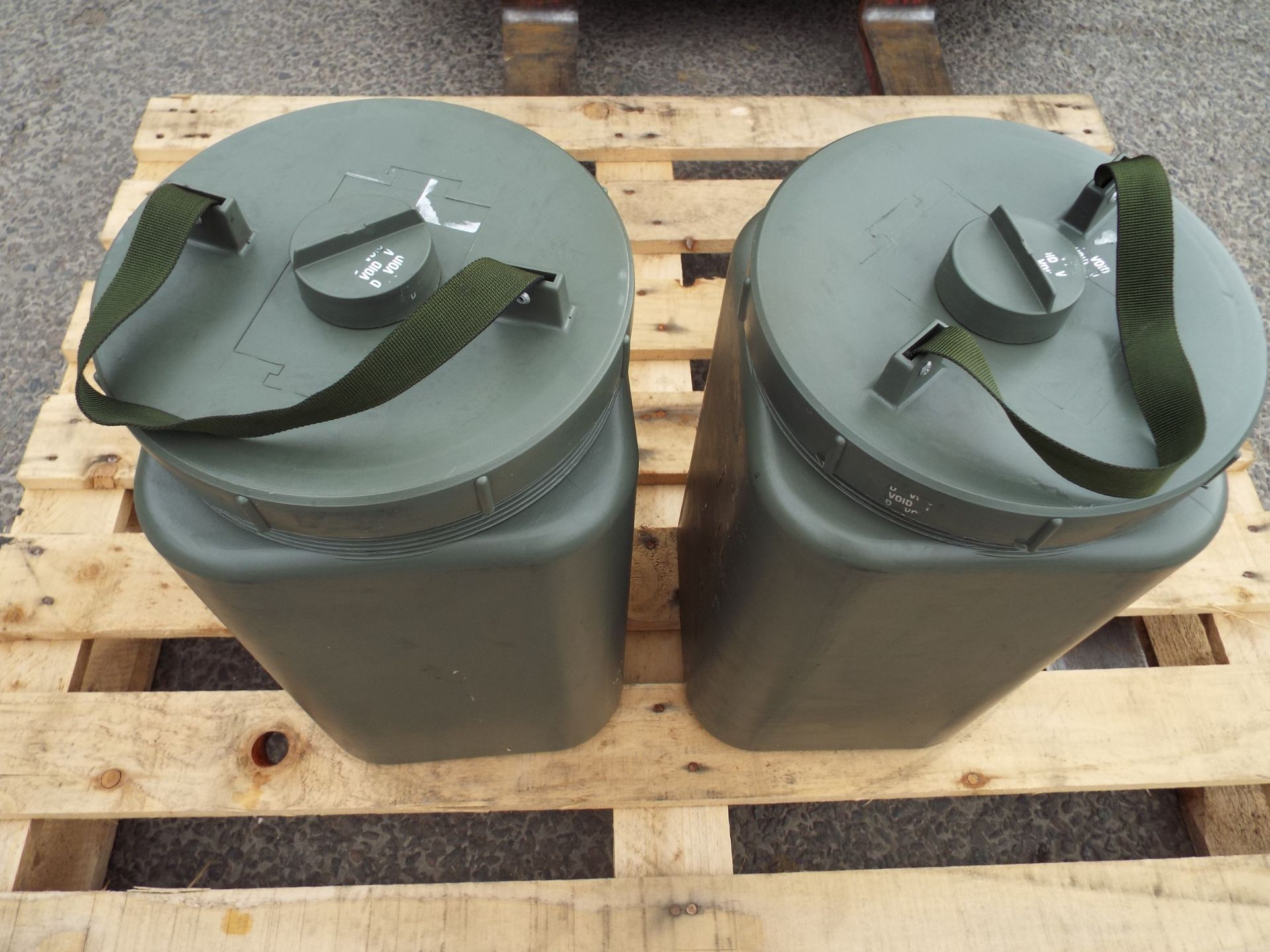 2 x Heavy Duty Waterproof Storage Containers - Bild 2 aus 4