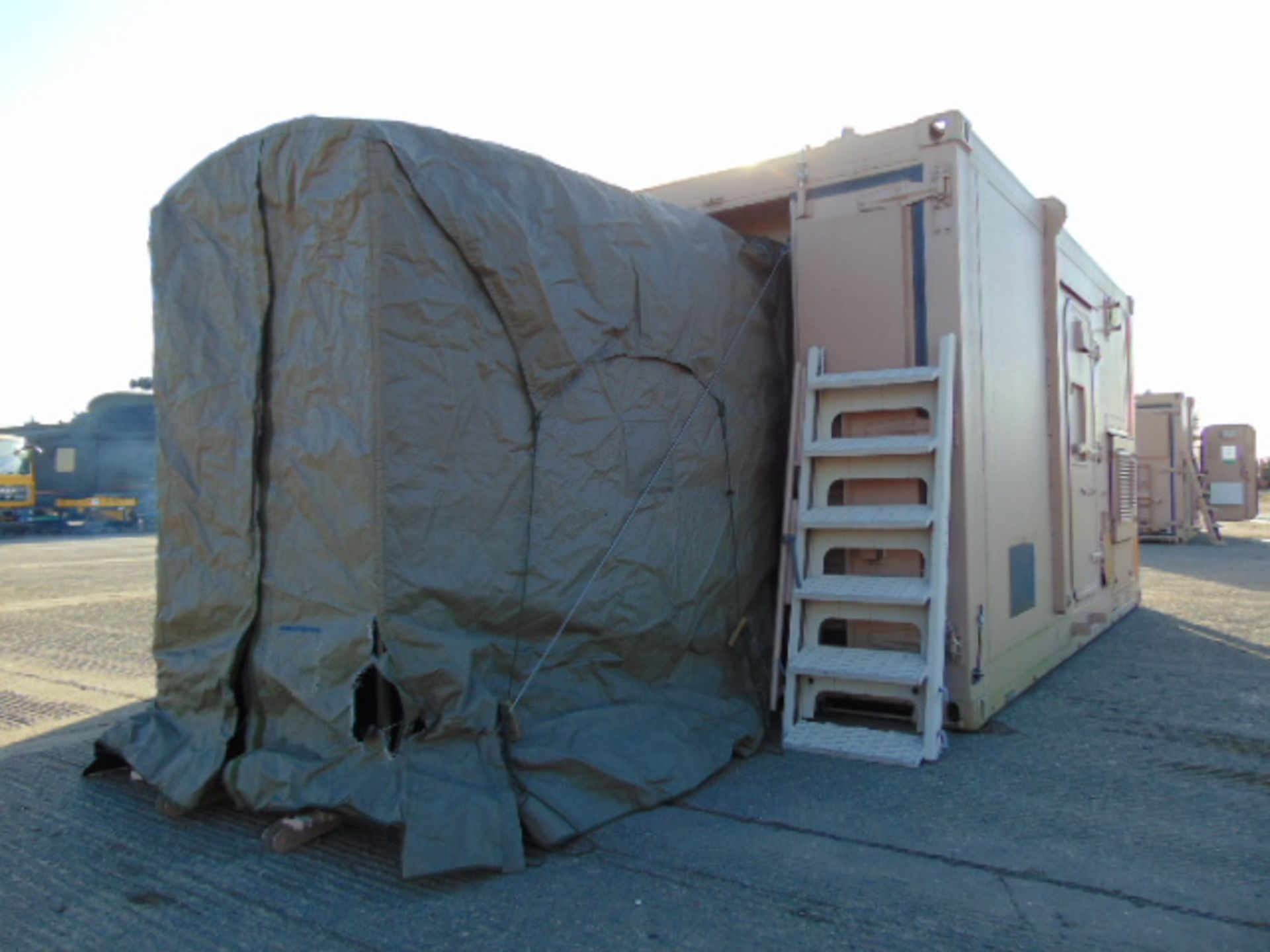 Containerised Insys Ltd Integrated Biological Detection/Decontamination System (IBDS) - Bild 12 aus 57