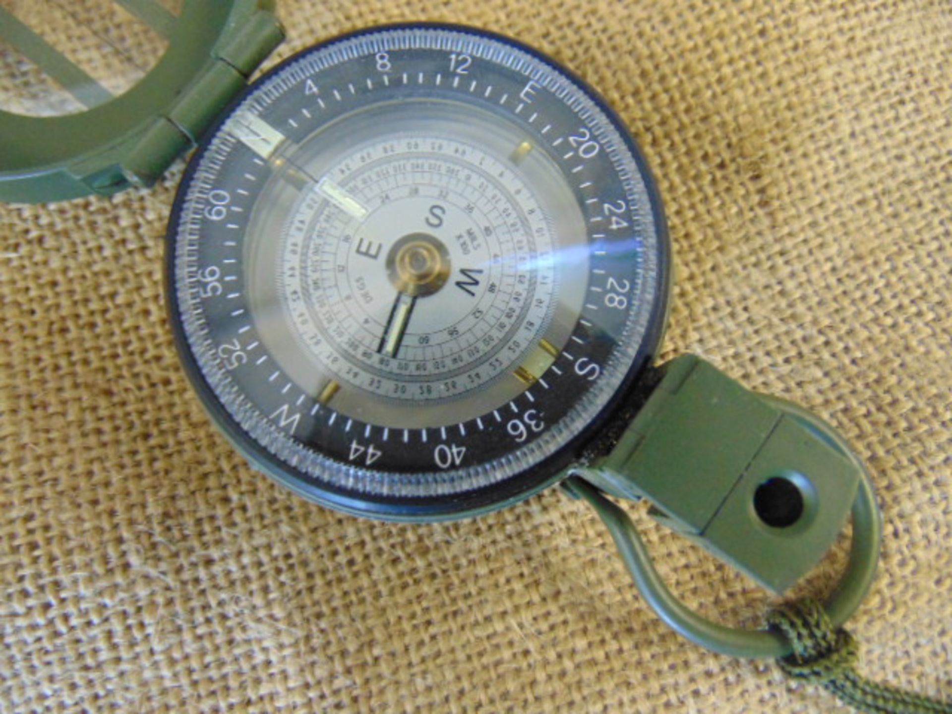 Unissued Genuine British Army Francis Barker M88 Prismatic Marching Compass - Image 2 of 5