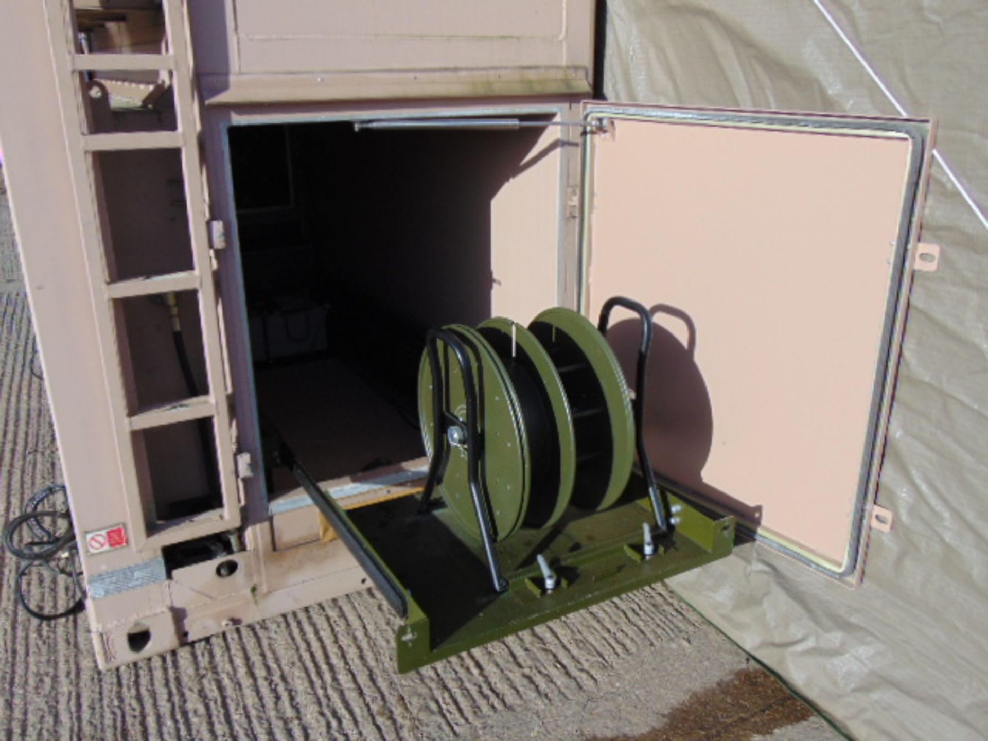 Containerised Insys Ltd Integrated Biological Detection/Decontamination System (IBDS) - Bild 45 aus 57