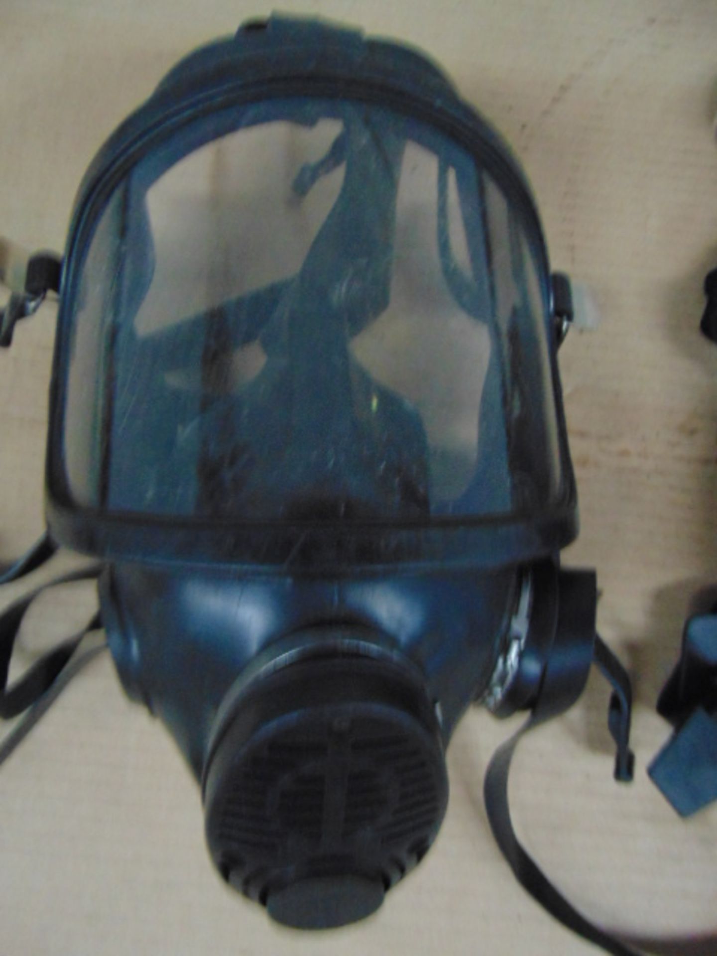 2 x Breathing Apparatus Masks - Bild 3 aus 5