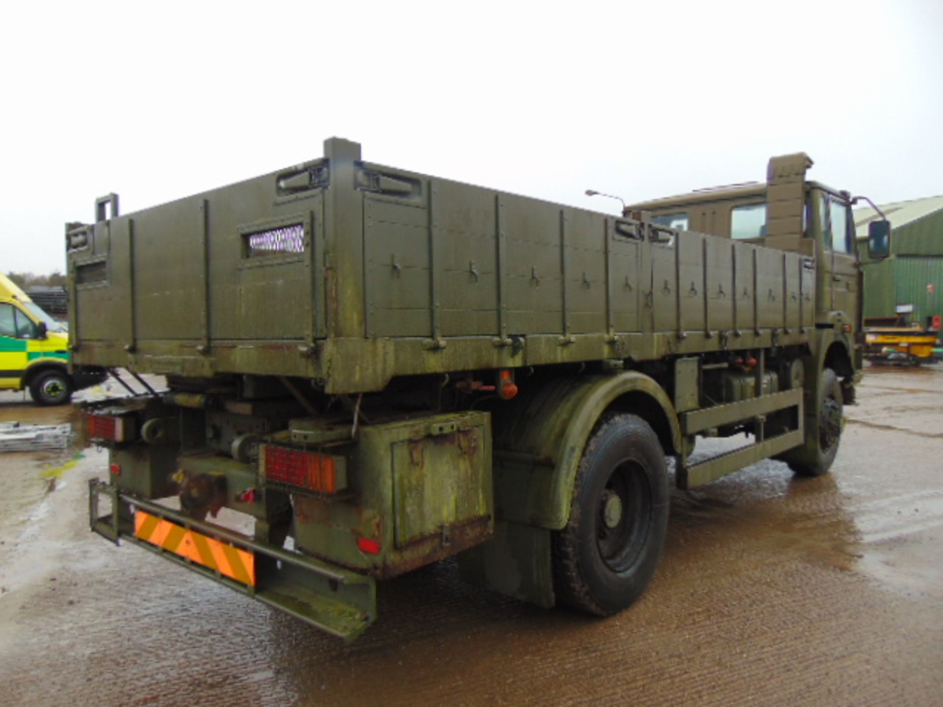 Renault G300 Maxter RHD 4x4 8T Cargo Truck with Fitted Winch - Image 7 of 17