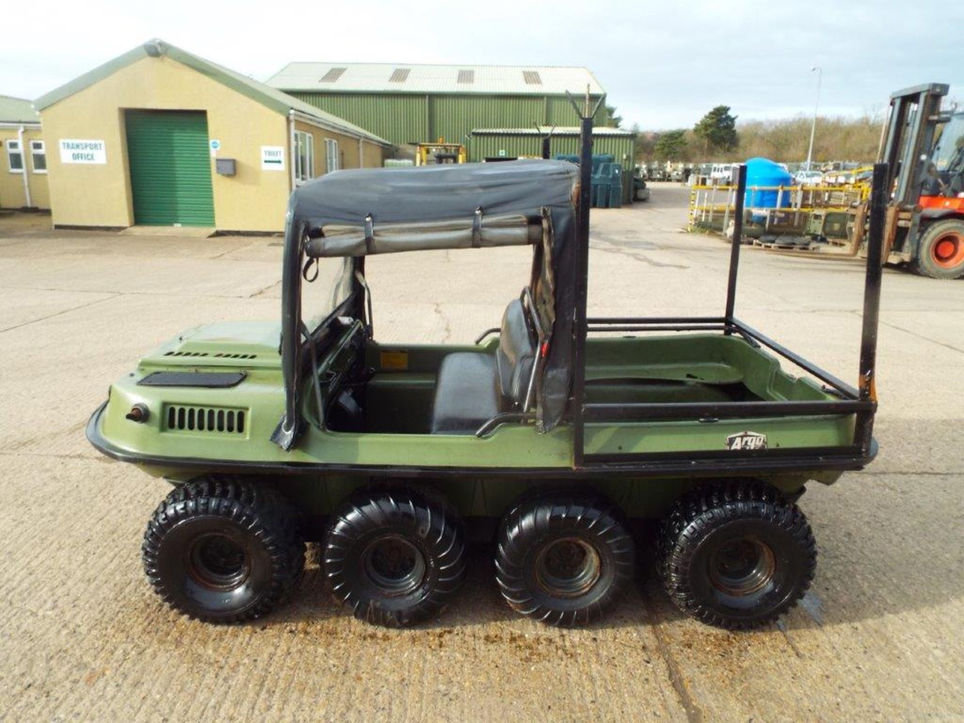 Argocat 8x8 Magnum Amphibious ATV with Canopy - Image 4 of 22