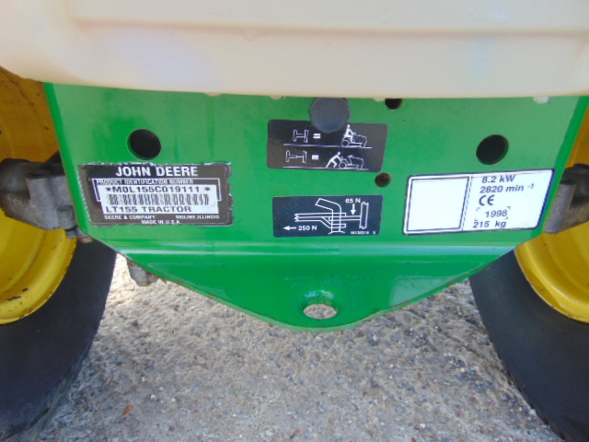 John Deere LT155 15hp Lawn Tractor. - Image 17 of 20