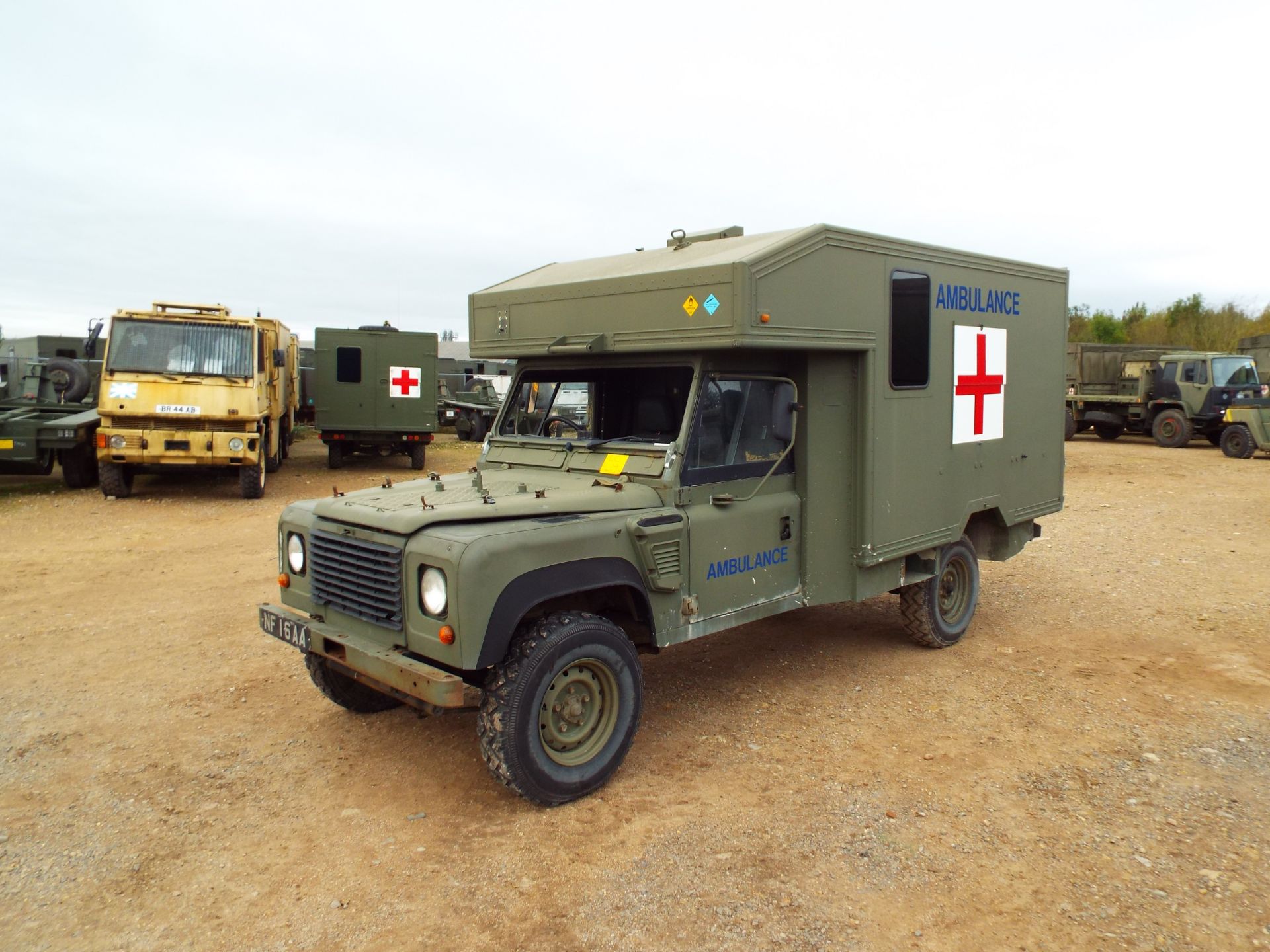 Military Specification Land Rover Wolf 130 ambulance - Image 3 of 28