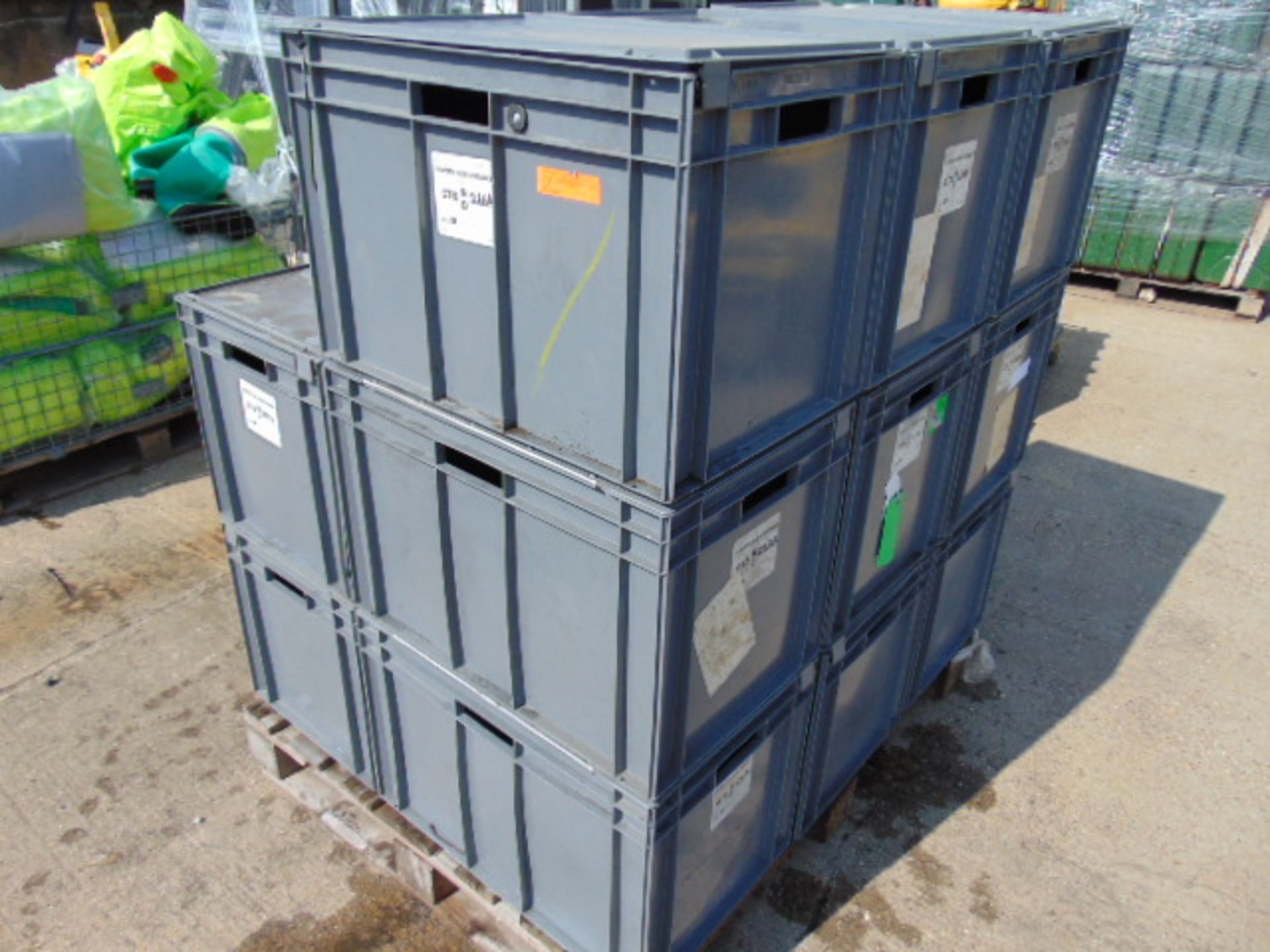 13 x Standard MoD Stackable Storage Boxes c/w Lids - Image 7 of 8