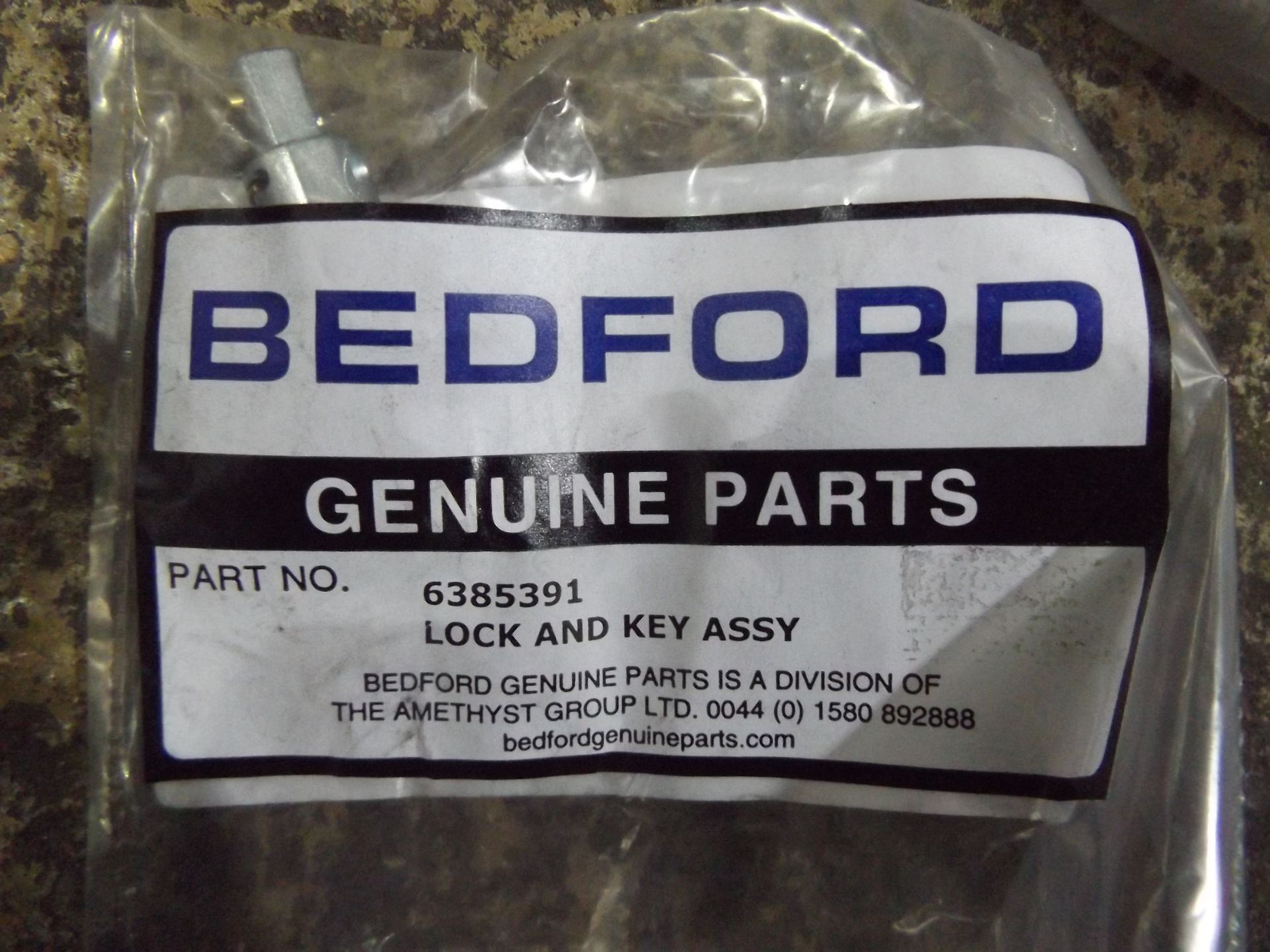 30 x Bedford Lock and Key Assy P/No 6385391 - Bild 3 aus 3