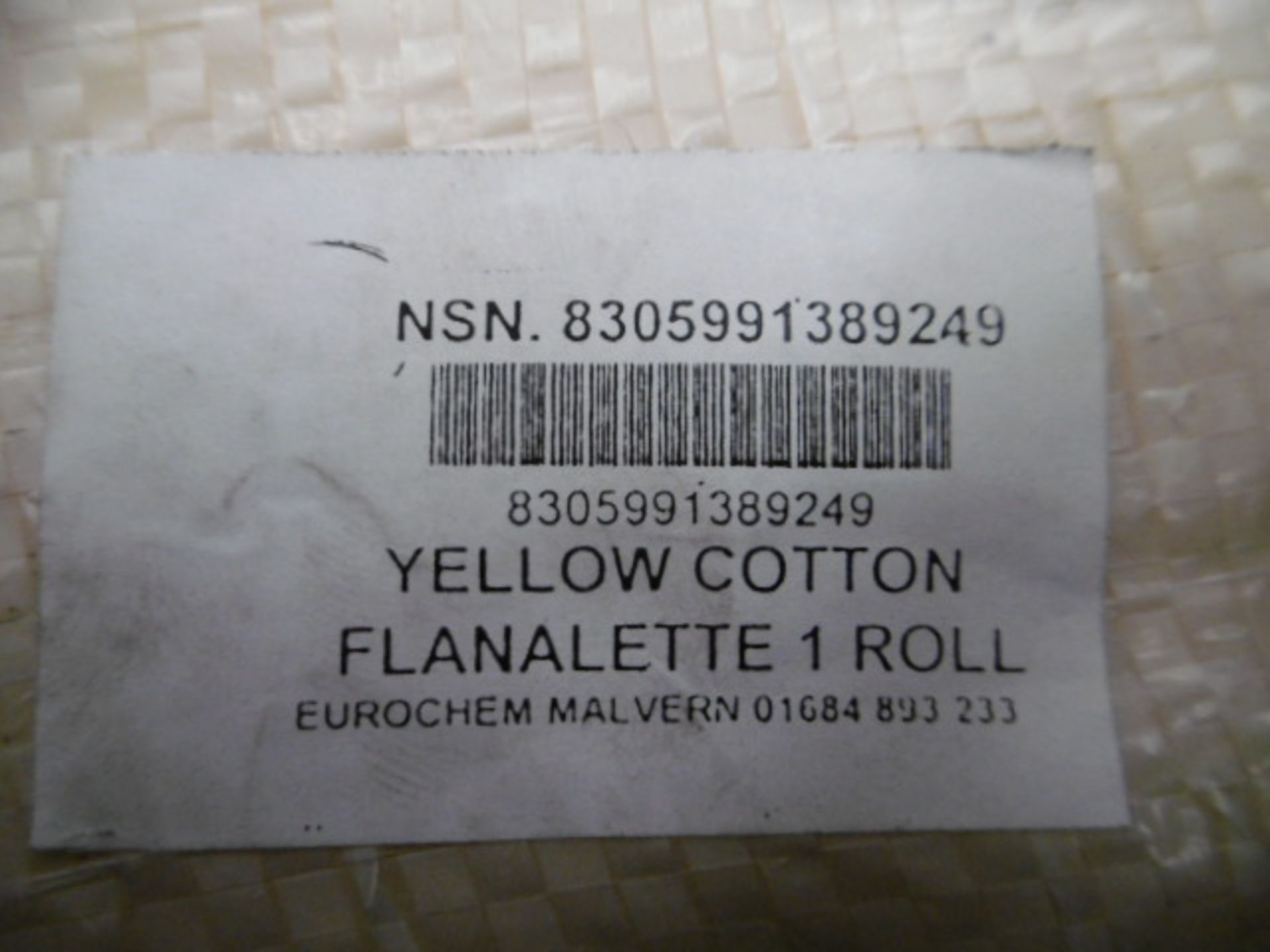 1m x 150m Roll of Cotton Polishing Flanalette - Image 4 of 5