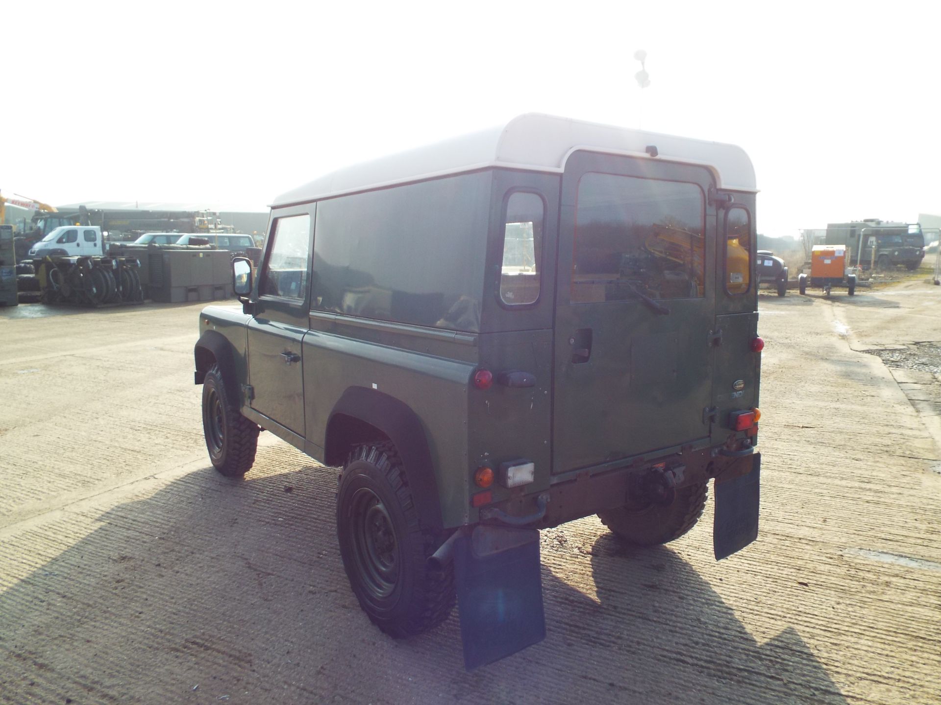 Land Rover Defender 90 300TDi Hard Top - Bild 5 aus 22