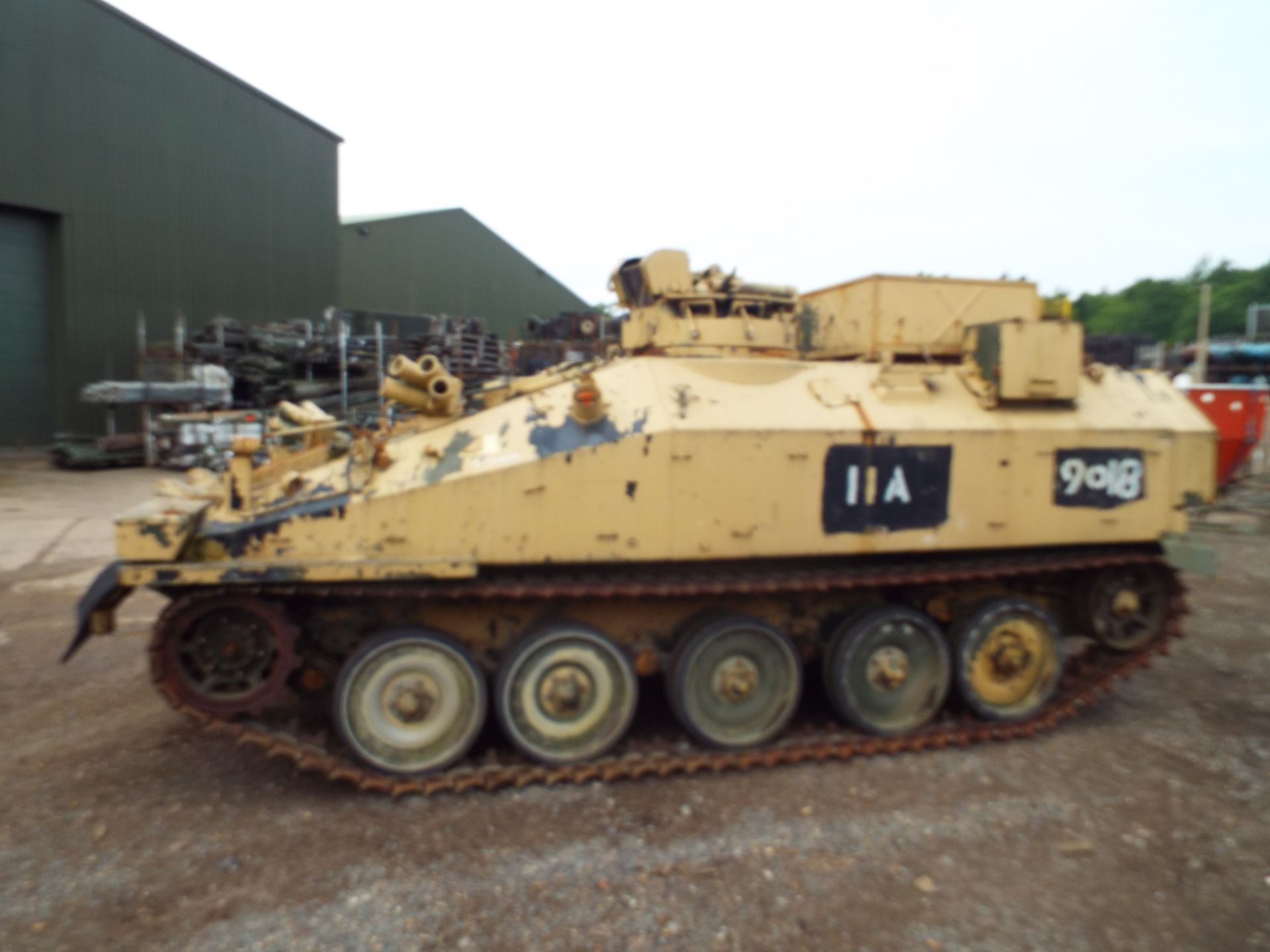 CVRT (Combat Vehicle Reconnaissance Tracked) Spartan Armoured Personnel Carrier - Bild 4 aus 33