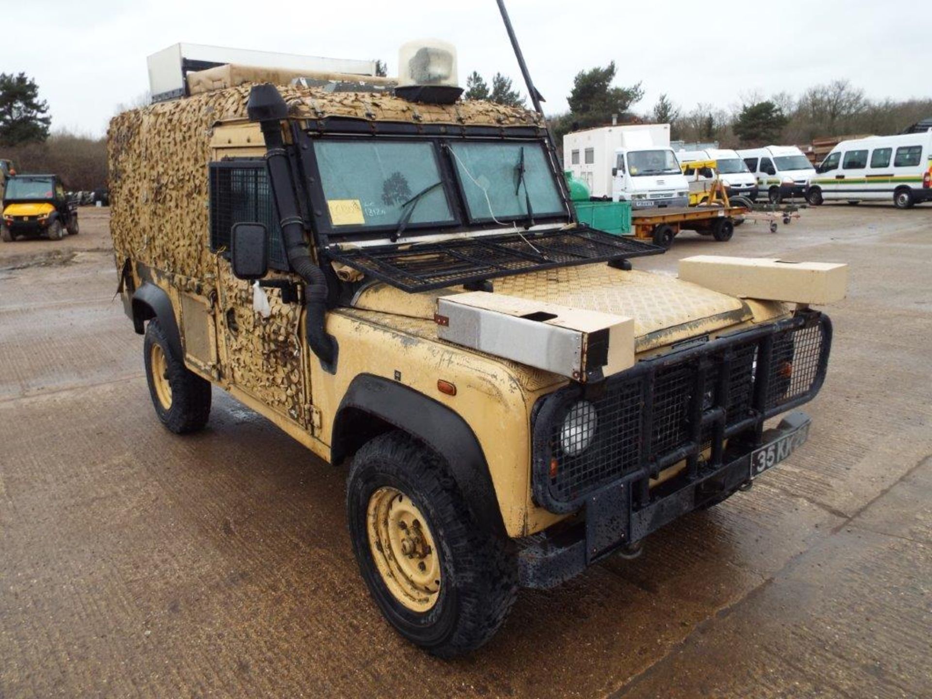 Land Rover 110 300TDi Snatch-2A