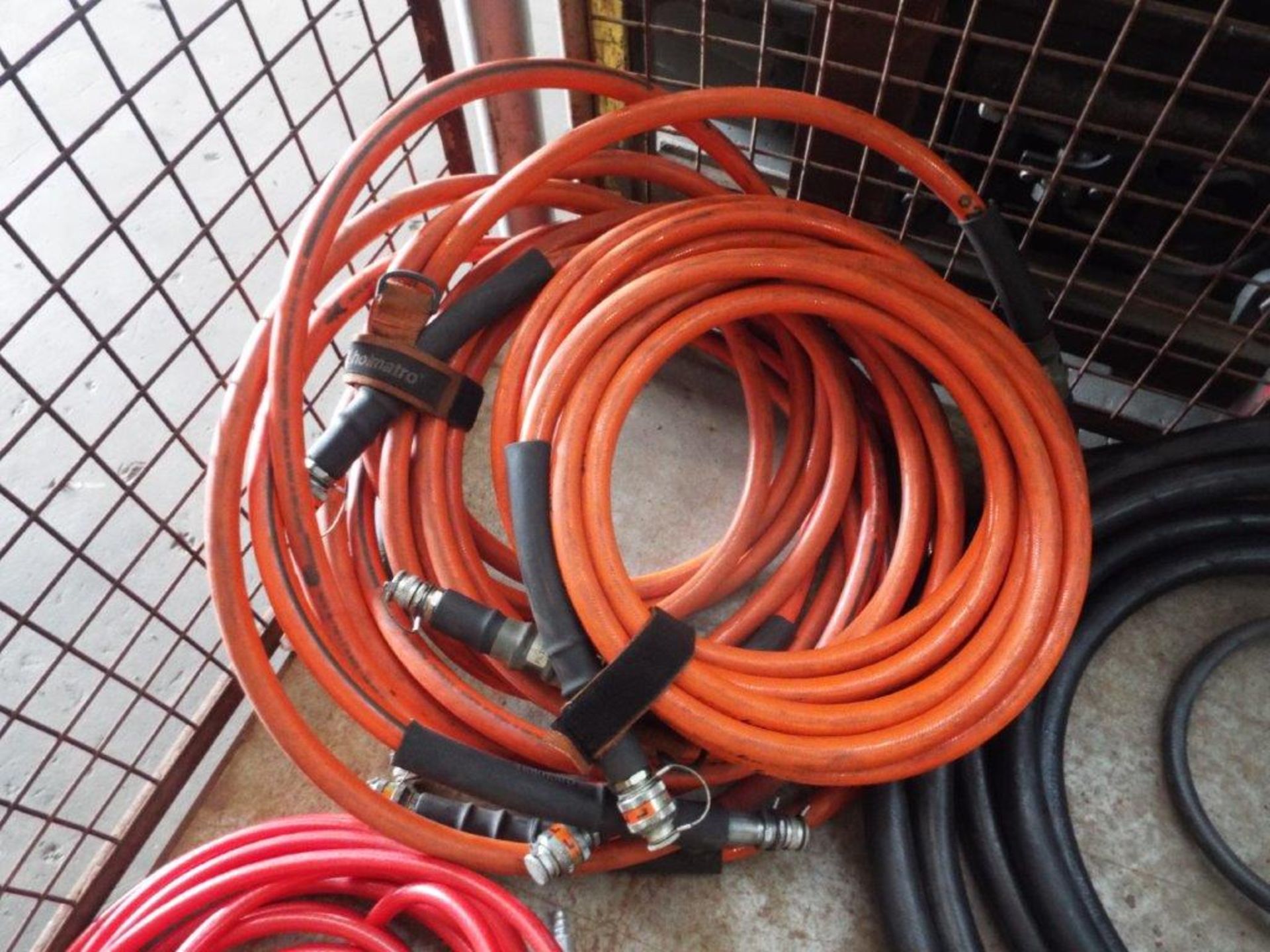 Mixed Stillage of Air Hoses and Couplings - Image 2 of 6