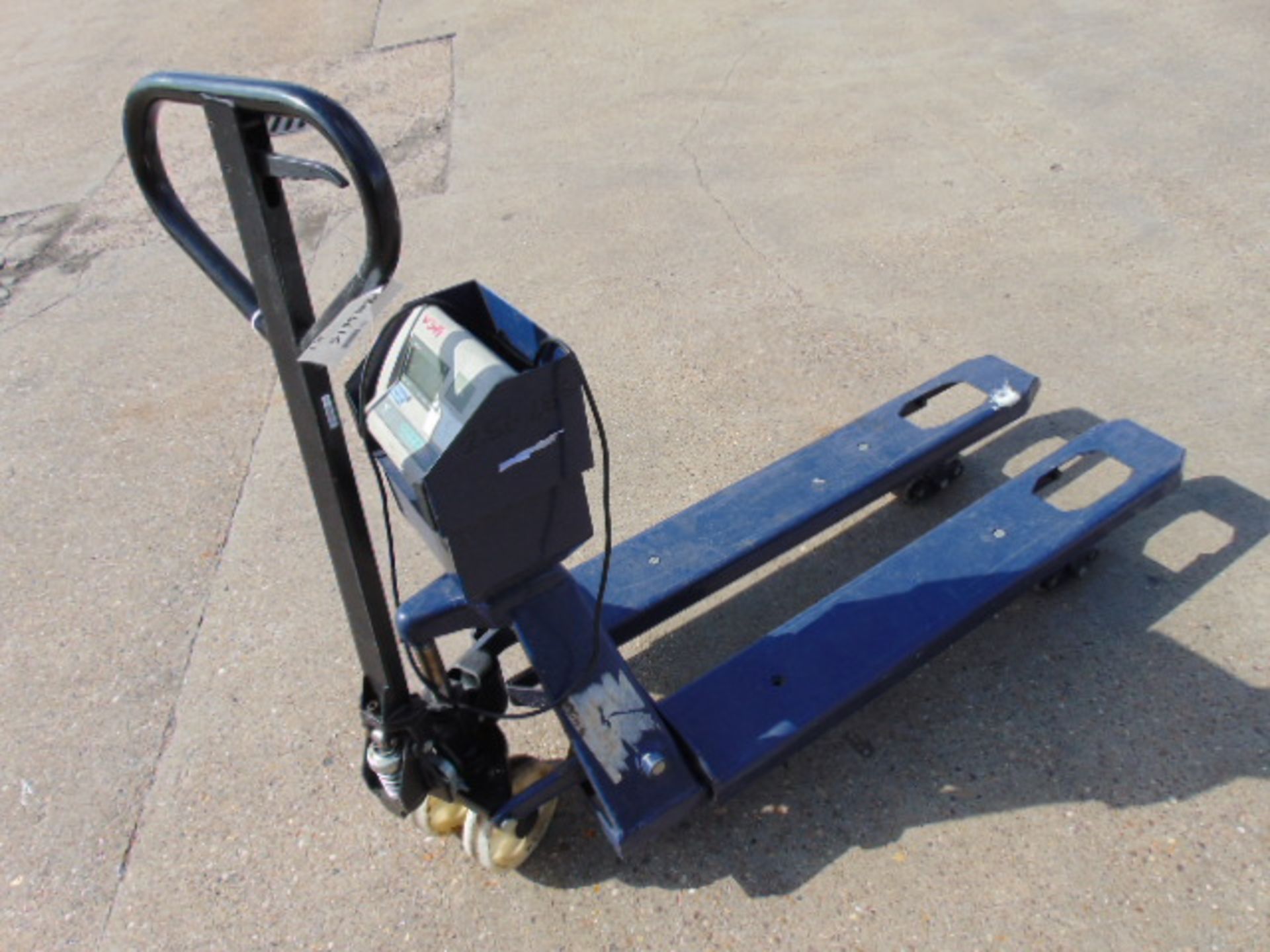 Pallet Truck with Scales - Image 8 of 9