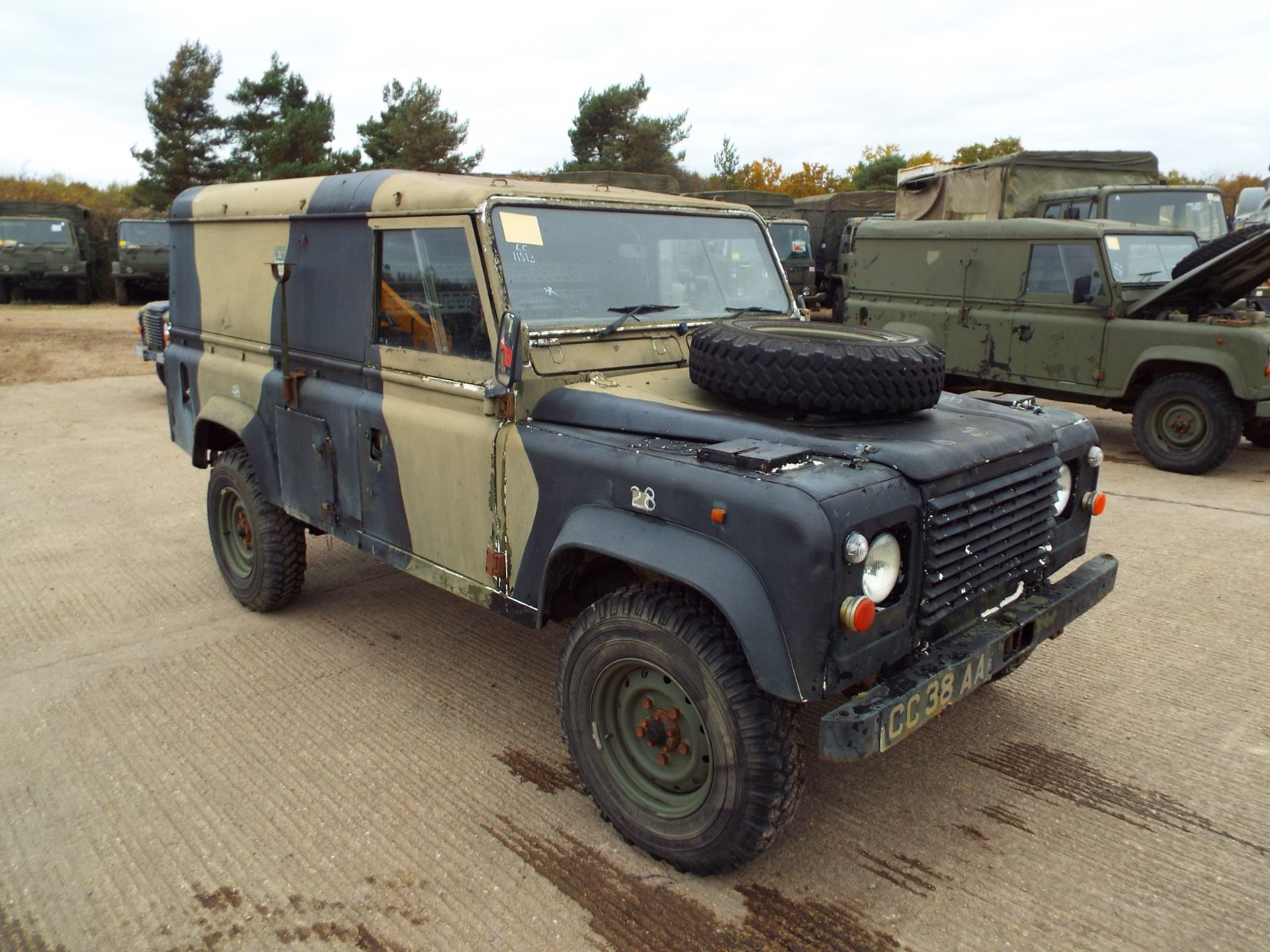 Land Rover Defender 110 Hard Top