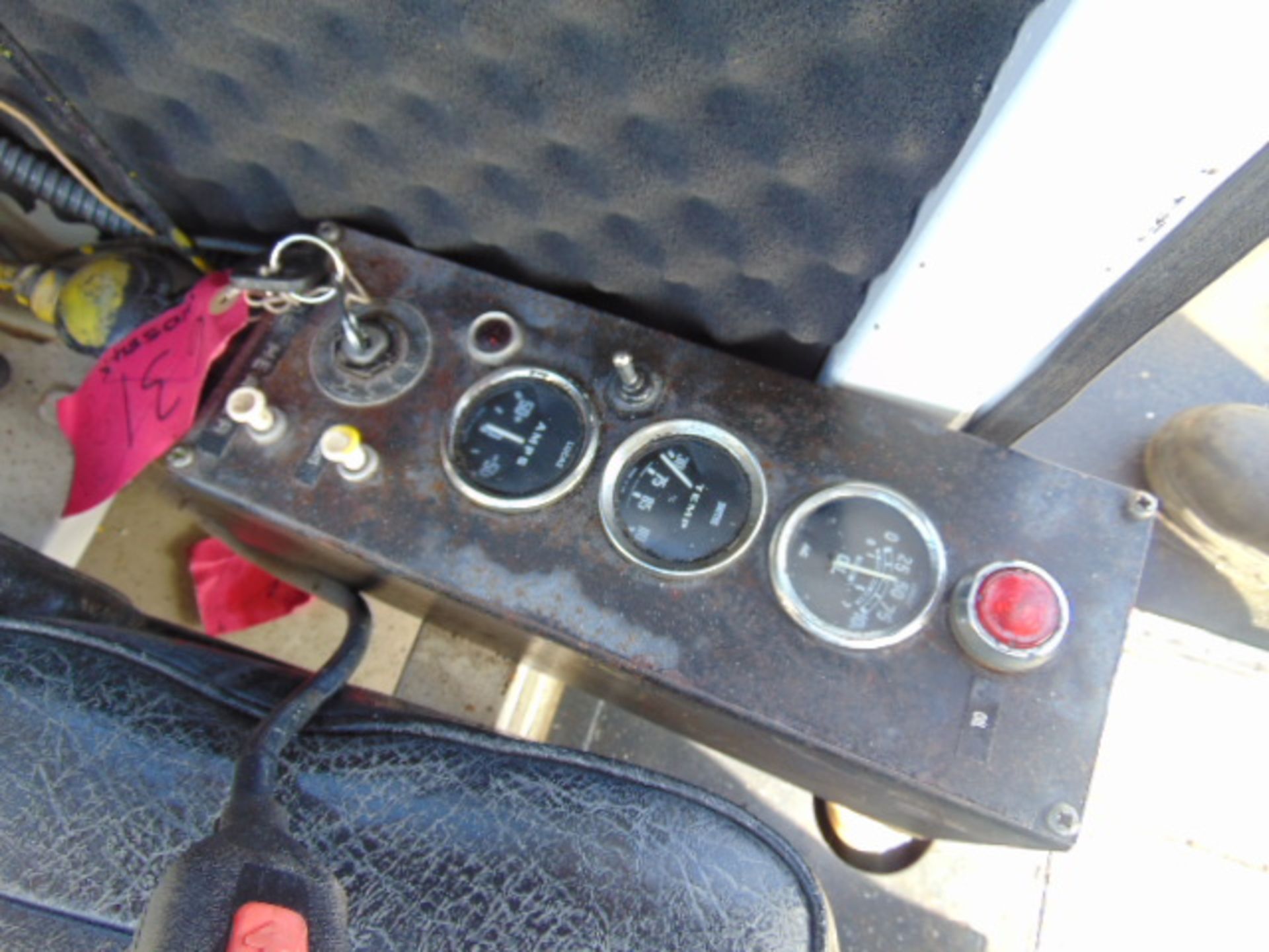 Rolba Bombardier Muskeg MM 80 All Terrain Tracked Vehicle with Rear Mounted Boughton Winch - Image 15 of 32