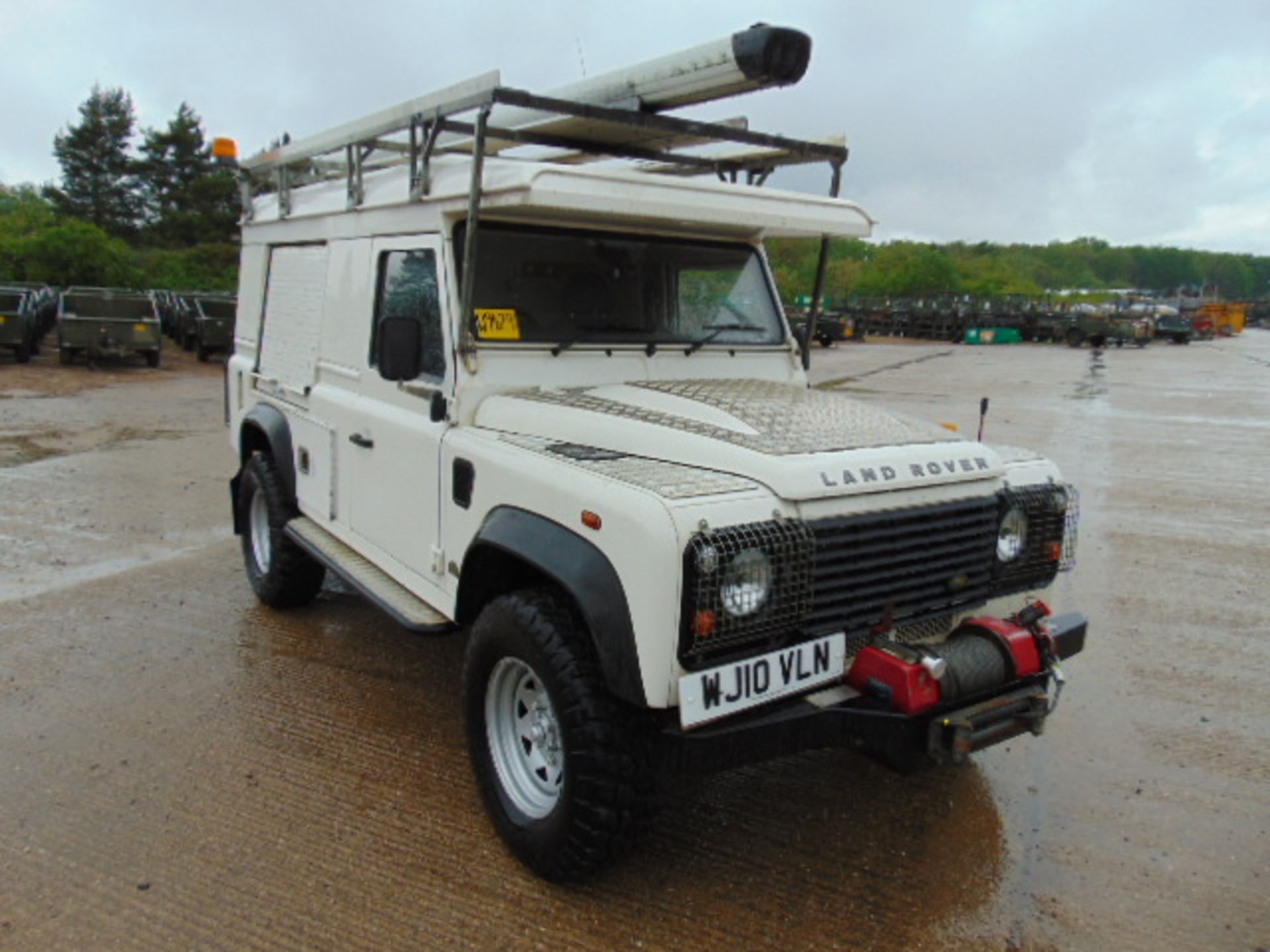 Land Rover Defender 110 Puma Hardtop 4x4 Special Utility (Mobile Workshop) complete with Winch