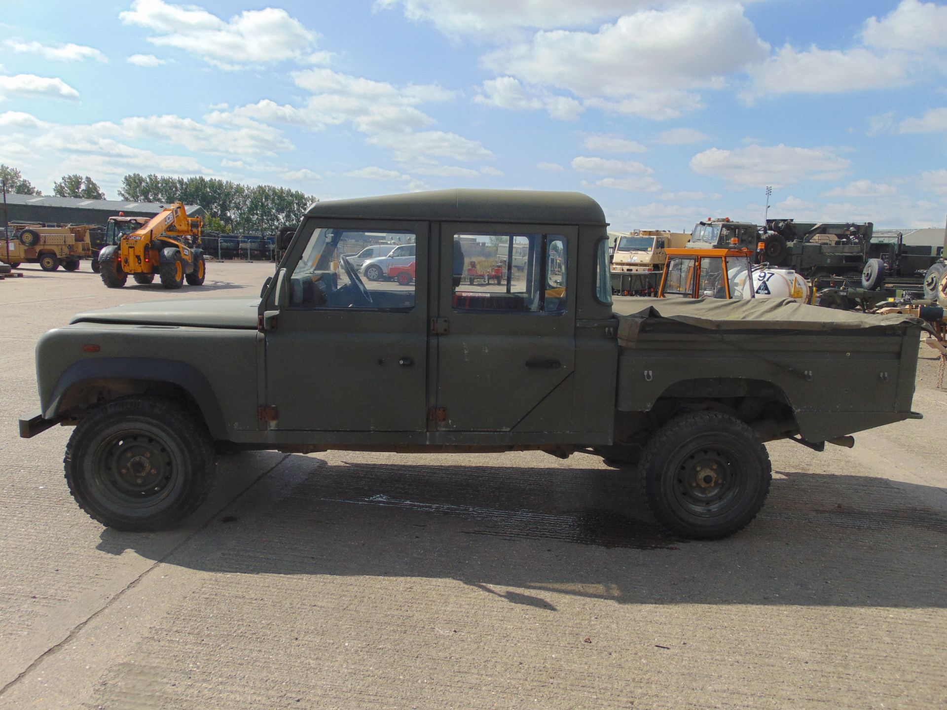 Land Rover Defender 130 TD5 Double Cab Pick Up - Image 4 of 23