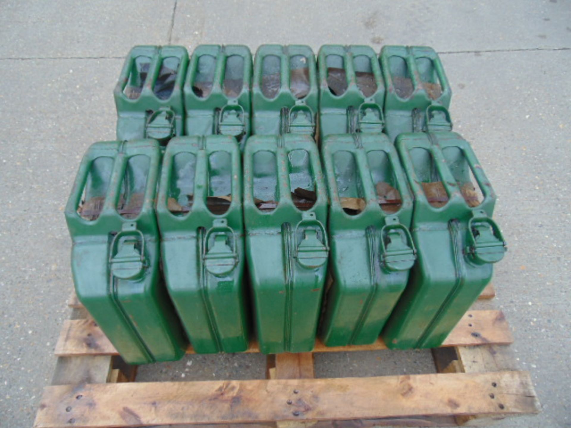 10 x Unissued NATO Issue 20L Jerry Can - Image 2 of 9