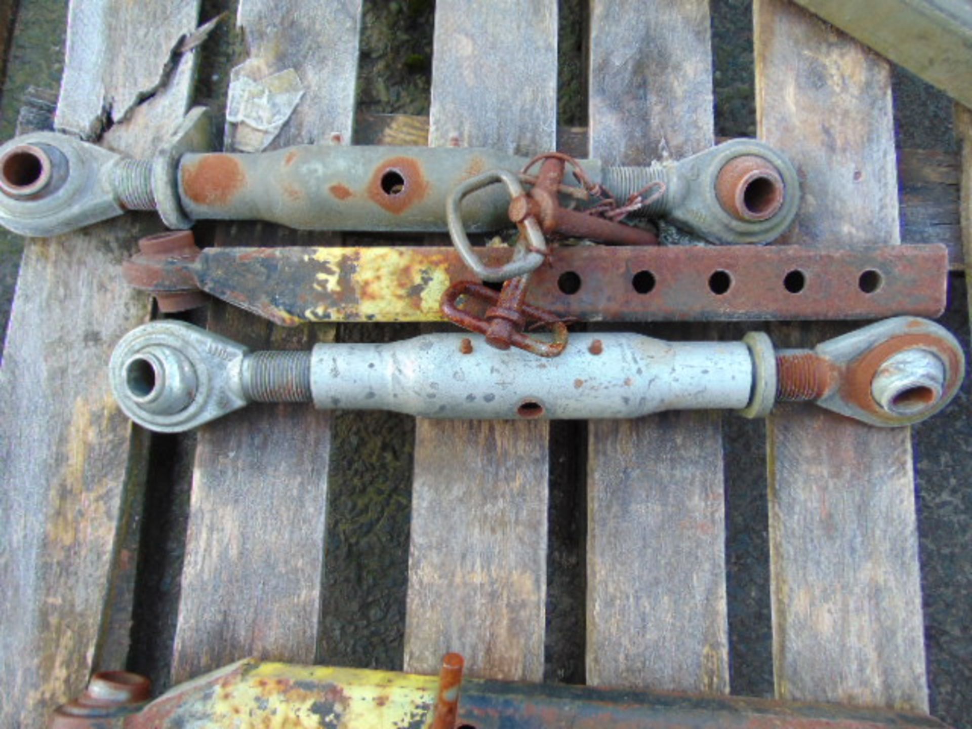 Pallet of Tractor Link Arms - Image 3 of 6