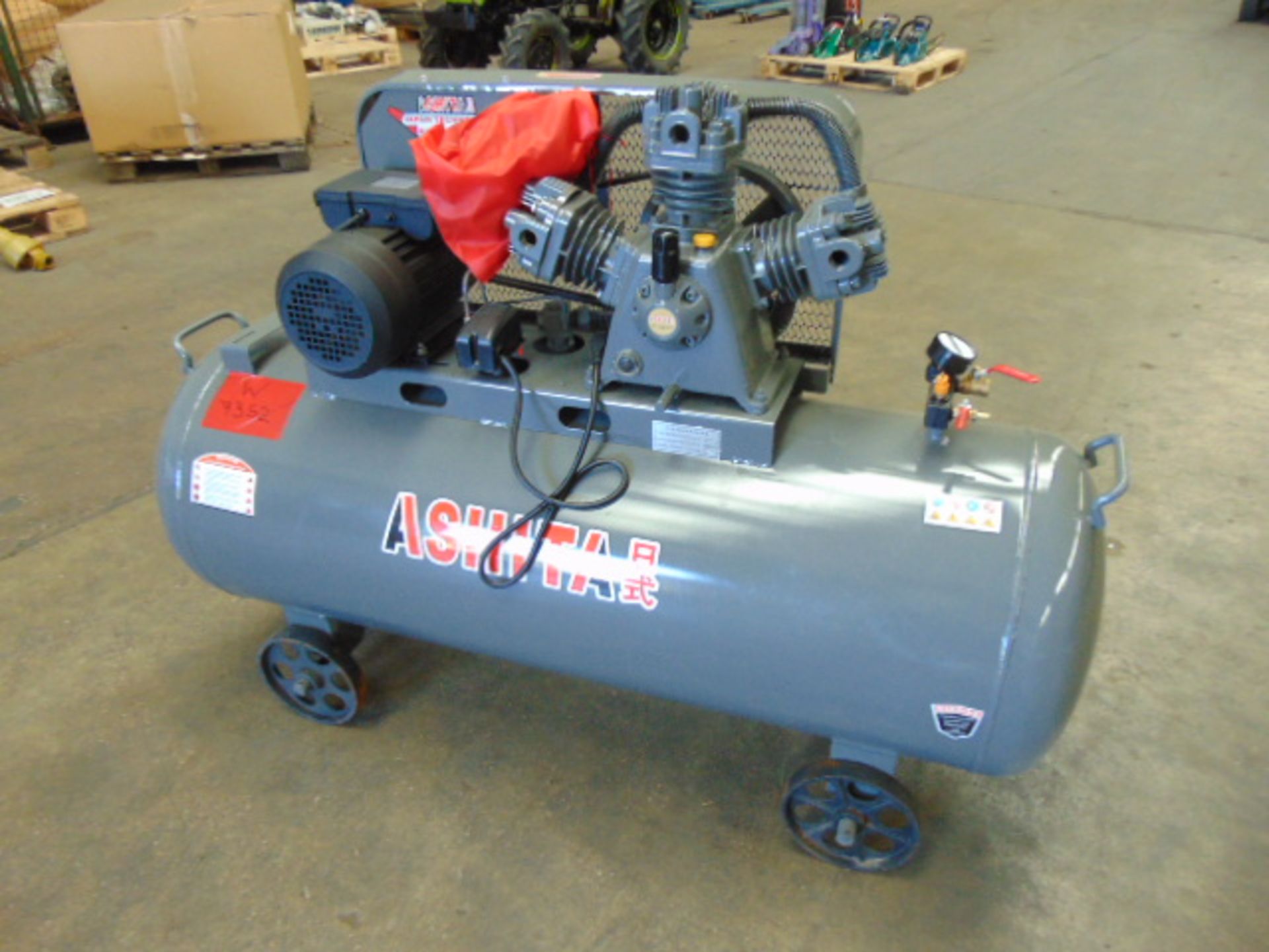 UNISSUED 300L 4.0 HP Air Compressor